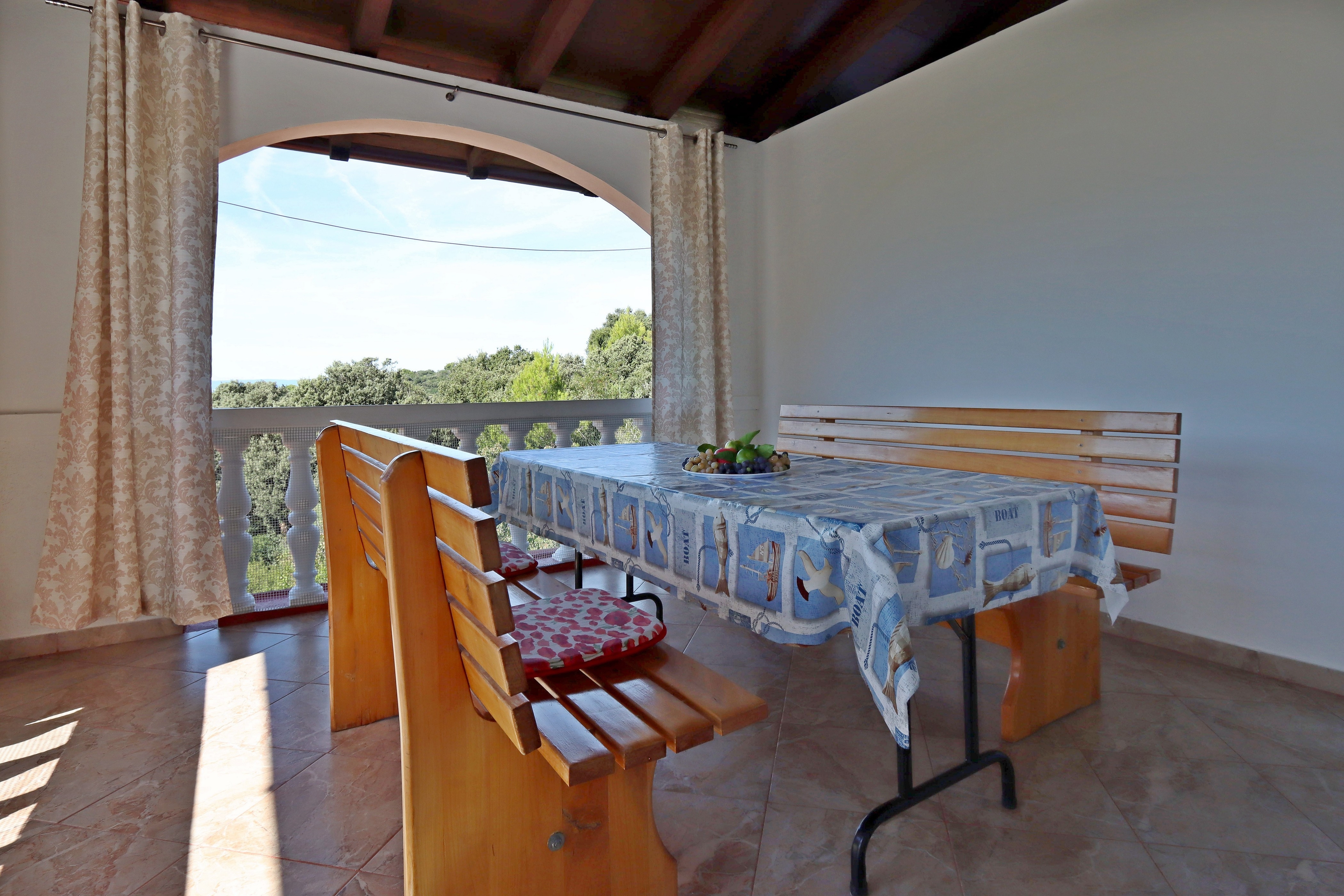 Two bedroom apartment with terrace and sea view Lopar, Rab (A-18005-b)