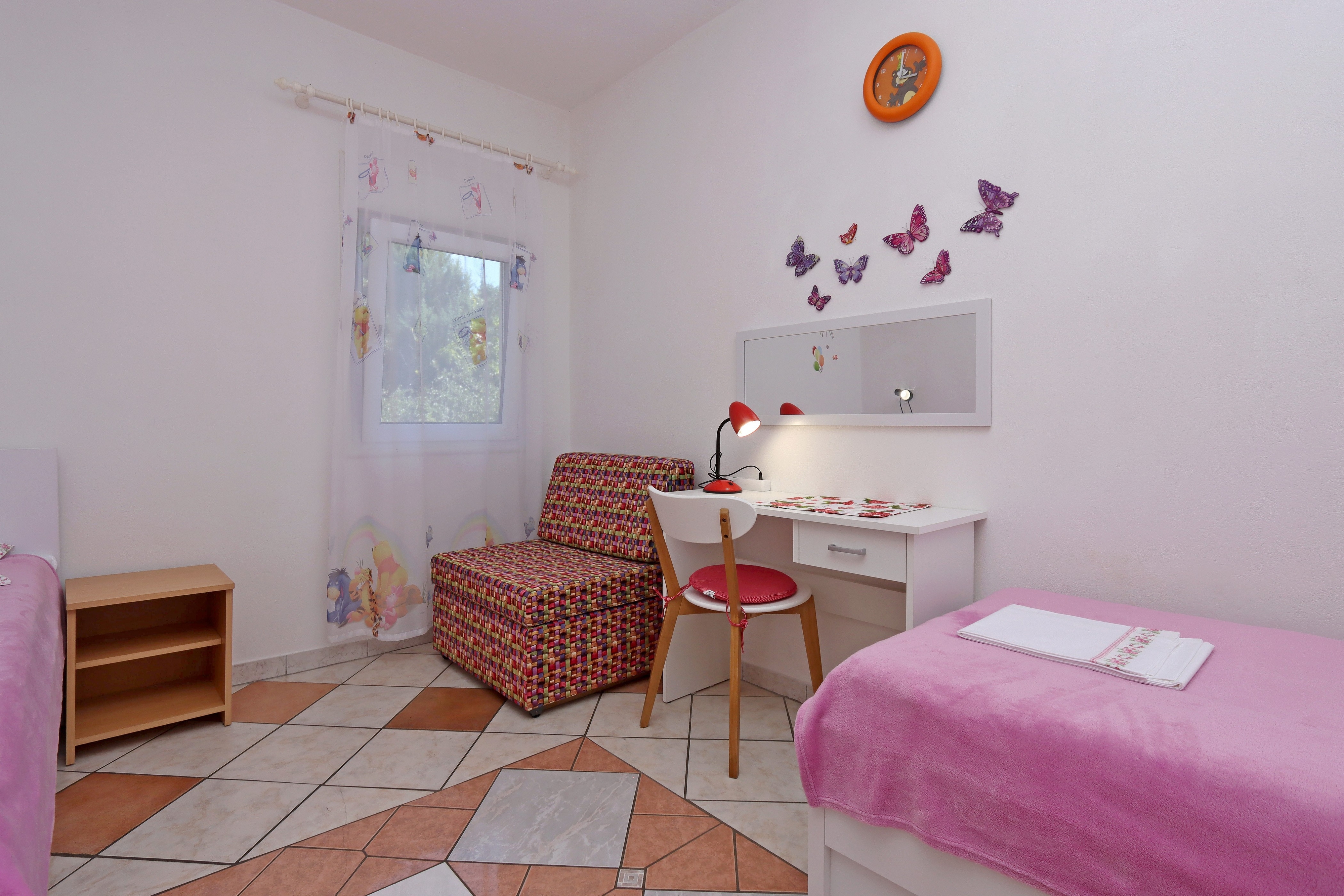 Two bedroom apartment with terrace and sea view Lopar, Rab  A-c