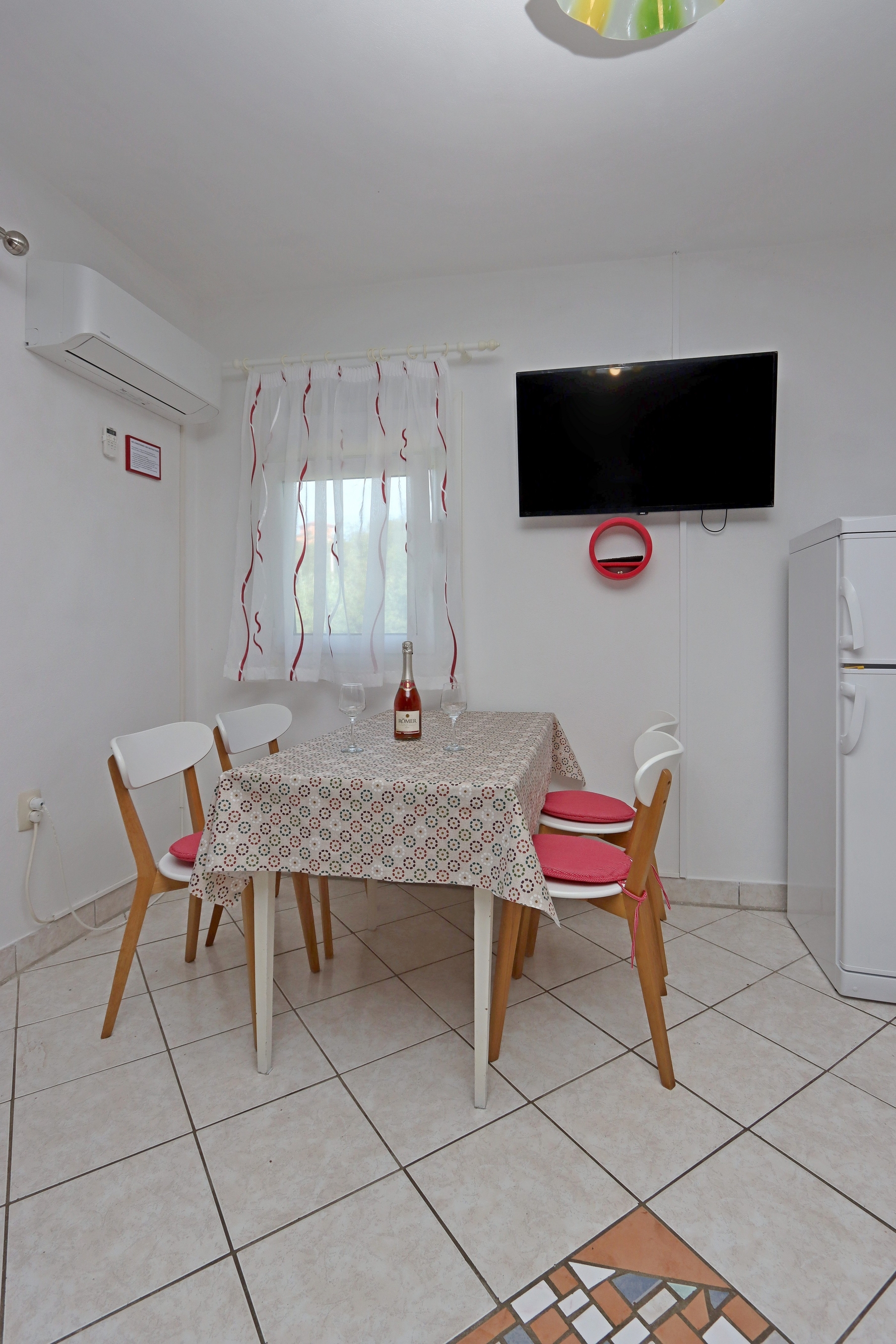 Top Rab Lopar Top Rab Lopar