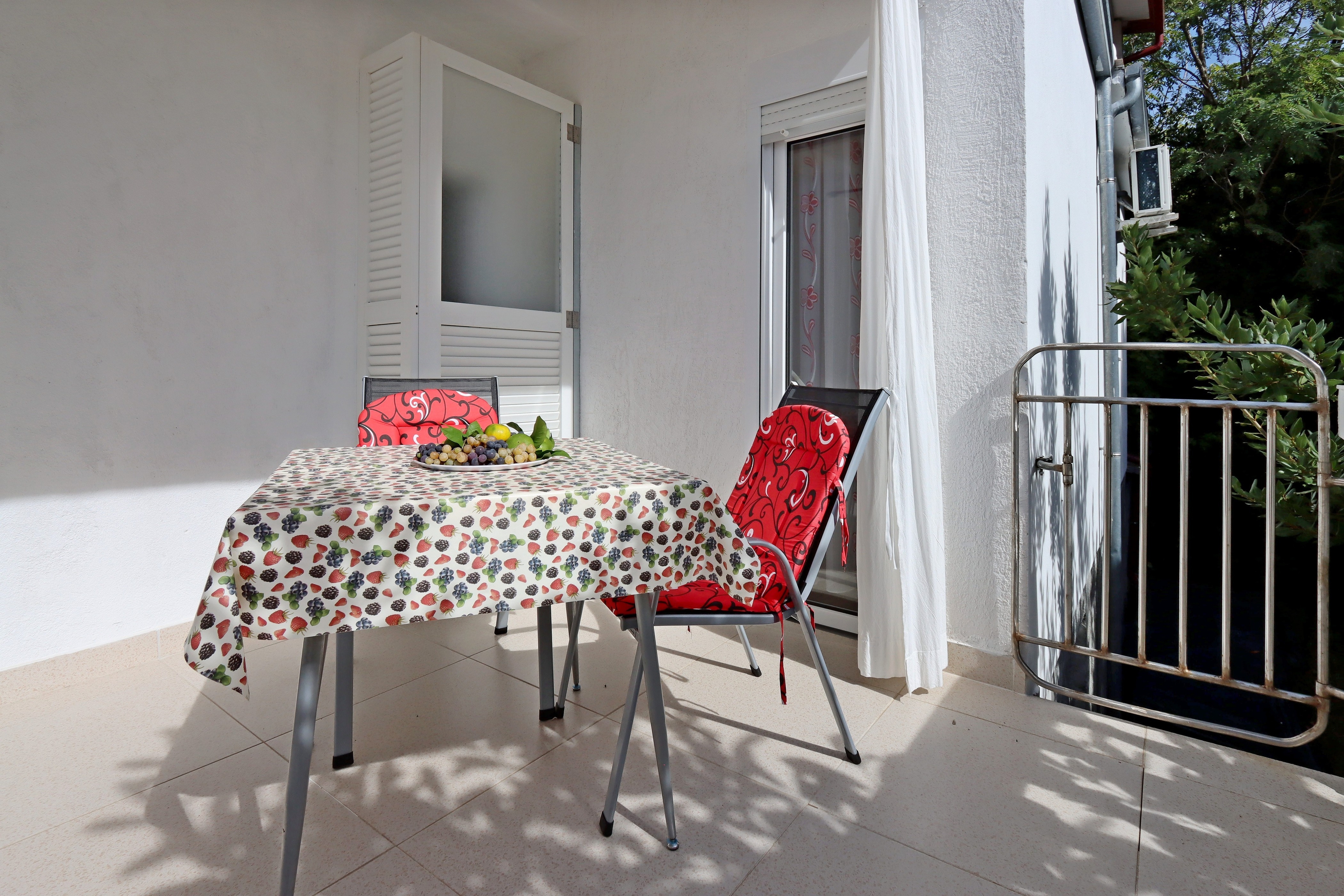 Studio flat with terrace and sea view Lopar, Rab  AS-a