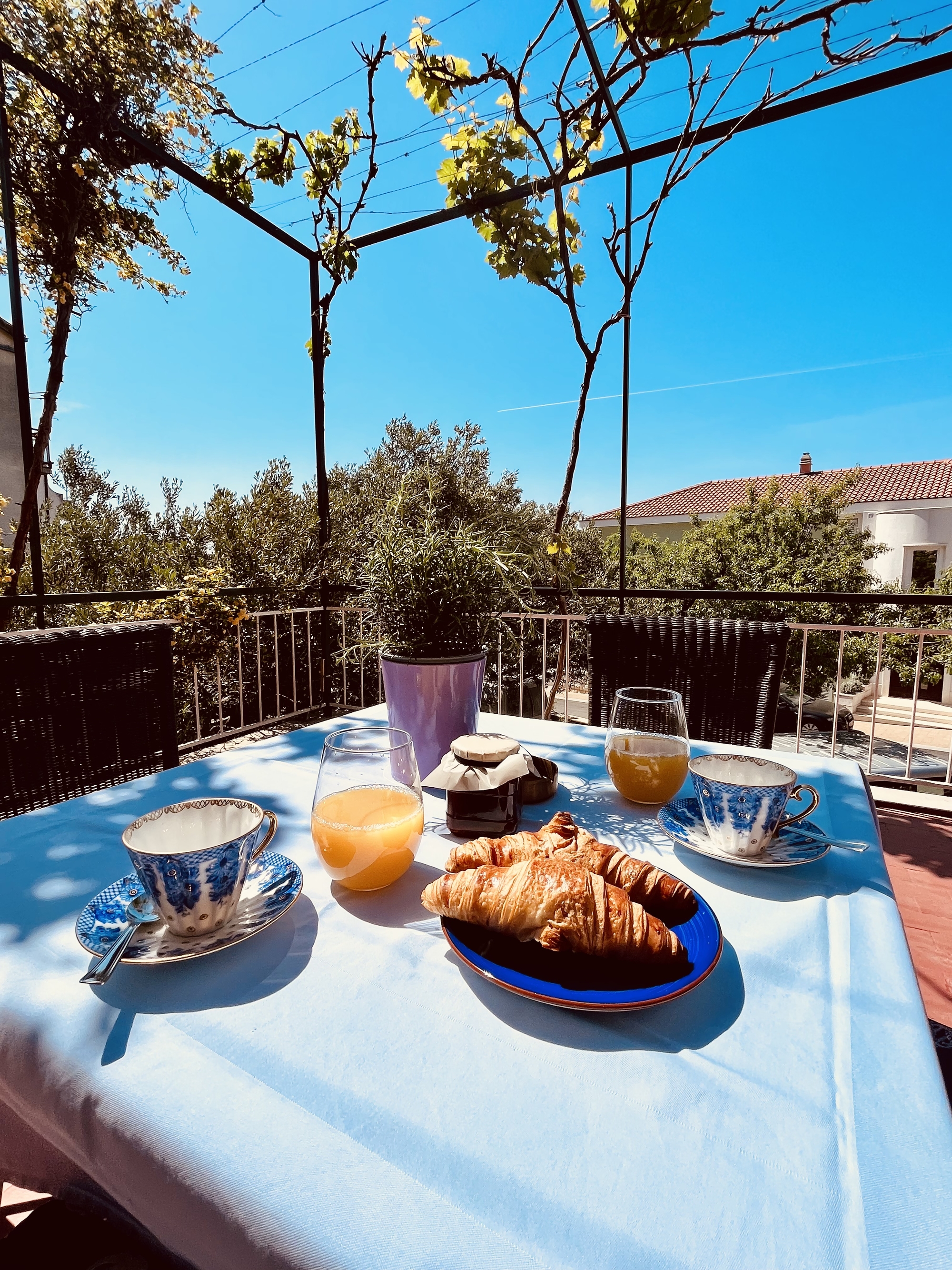 Two bedroom apartment with terrace Makarska  A-a