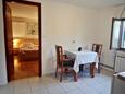 Starigrad, Dining room in the apartment, WiFi.