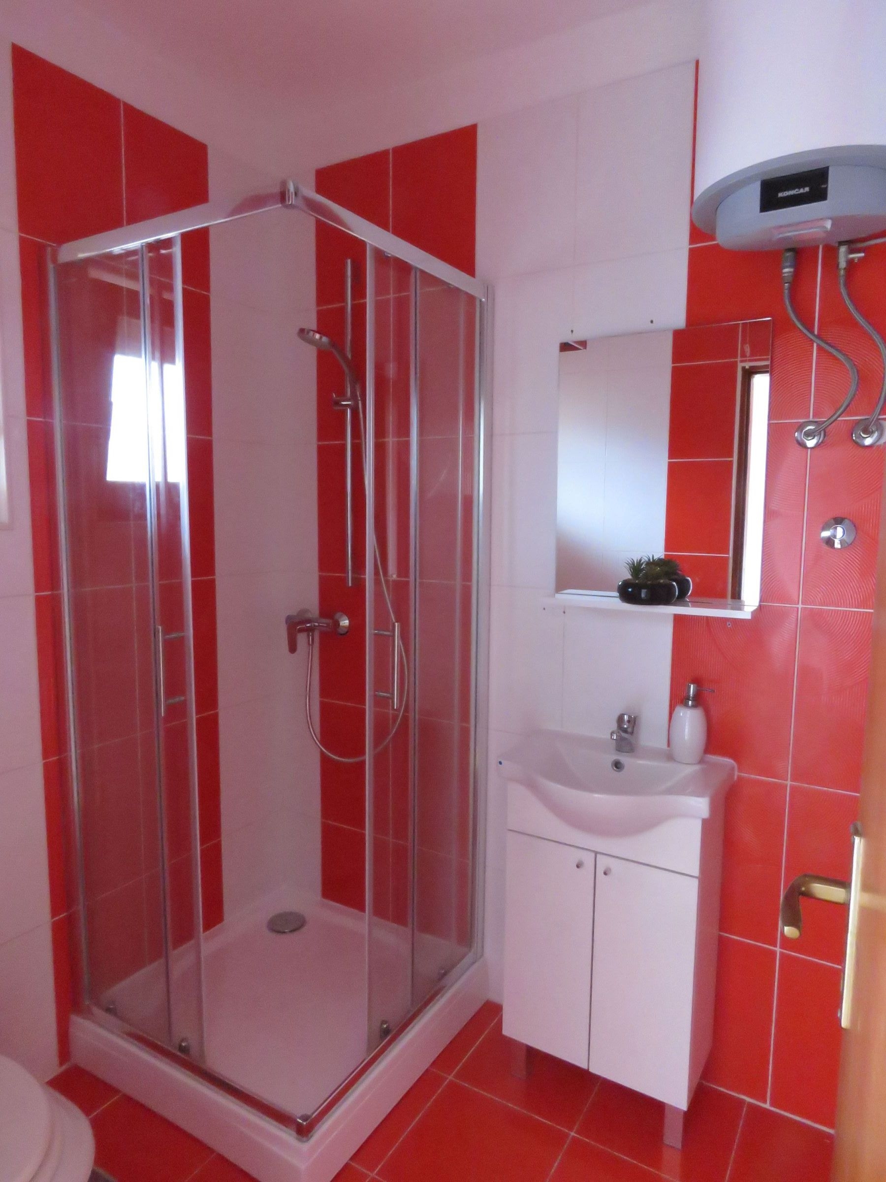 Two bedroom apartment with terrace and sea view Bibinje, Zadar  A-a