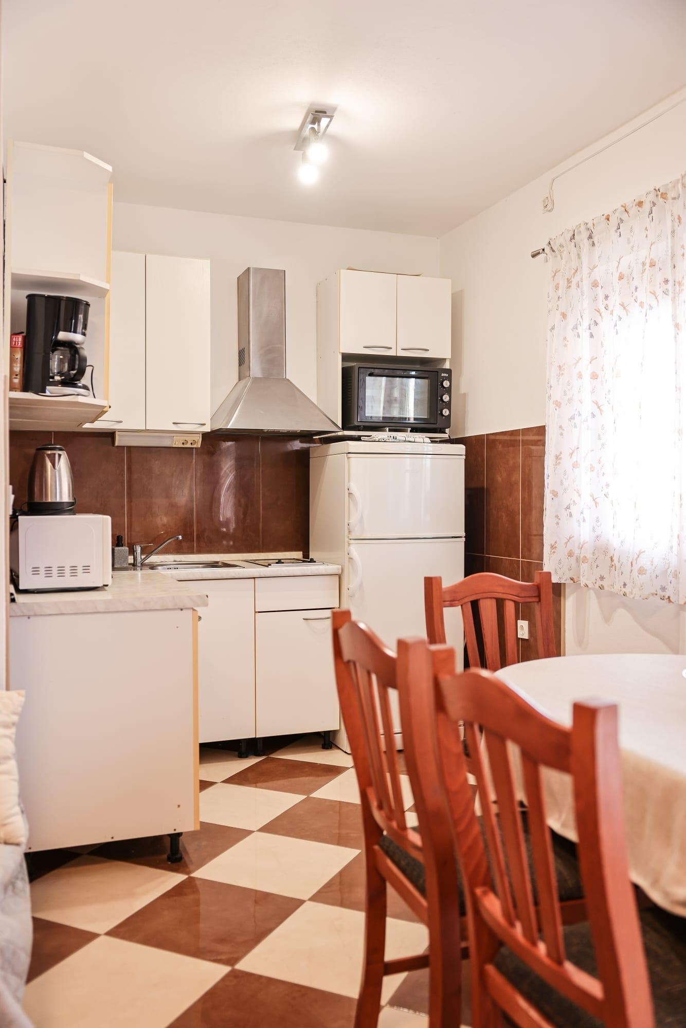 Two bedroom apartment with terrace and sea view Bibinje, Zadar  A-a