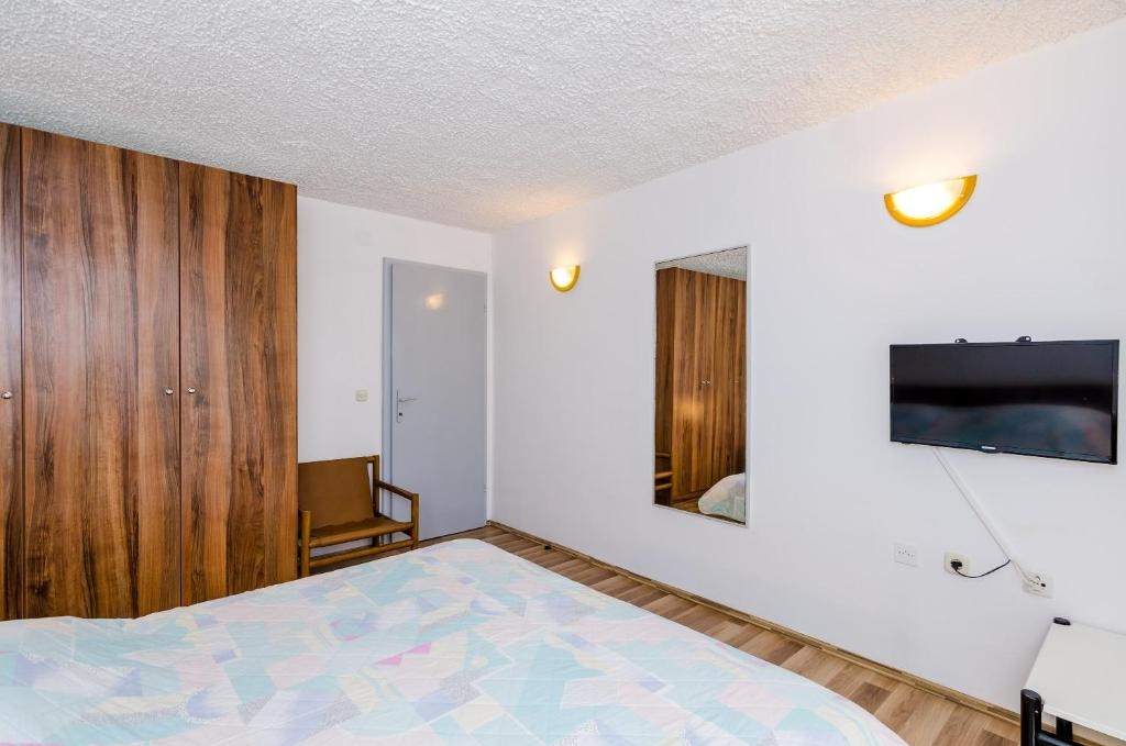 One bedroom apartment near beach Dingač - Borak, Pelješac  A-b