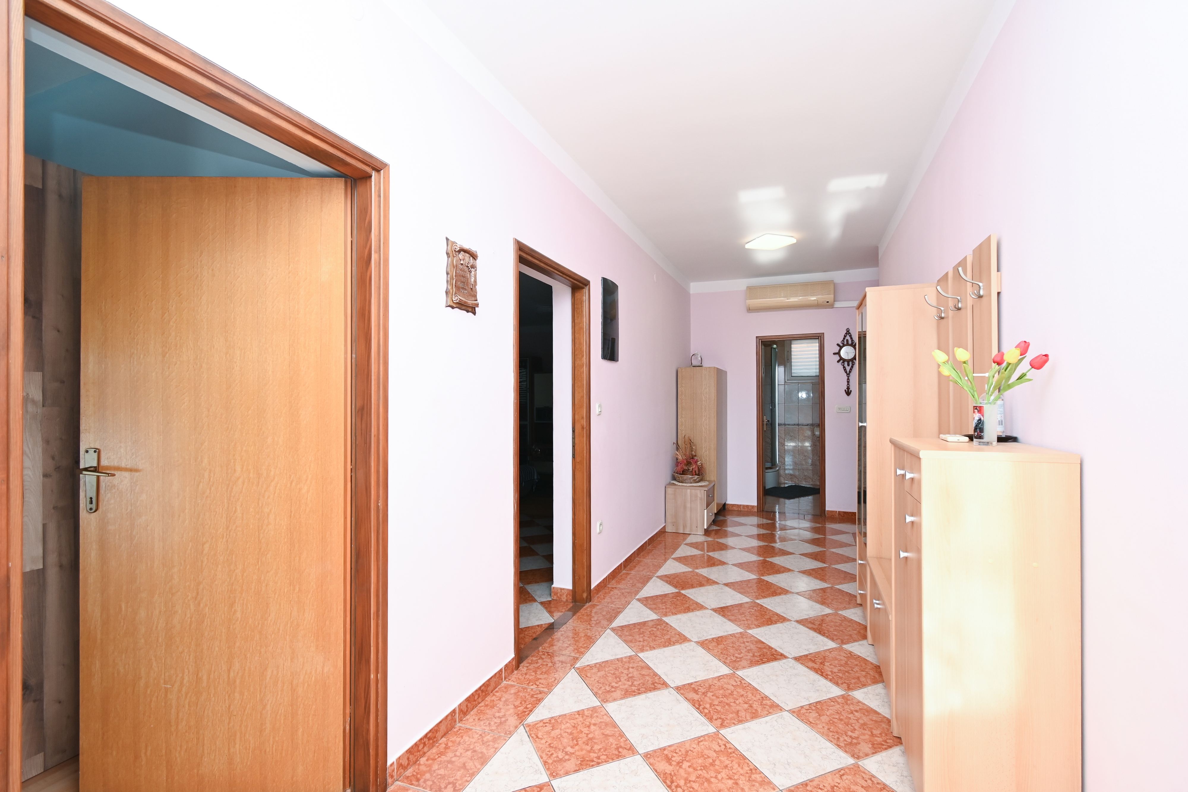 Two bedroom apartment with terrace and sea view Bibinje, Zadar  A-a
