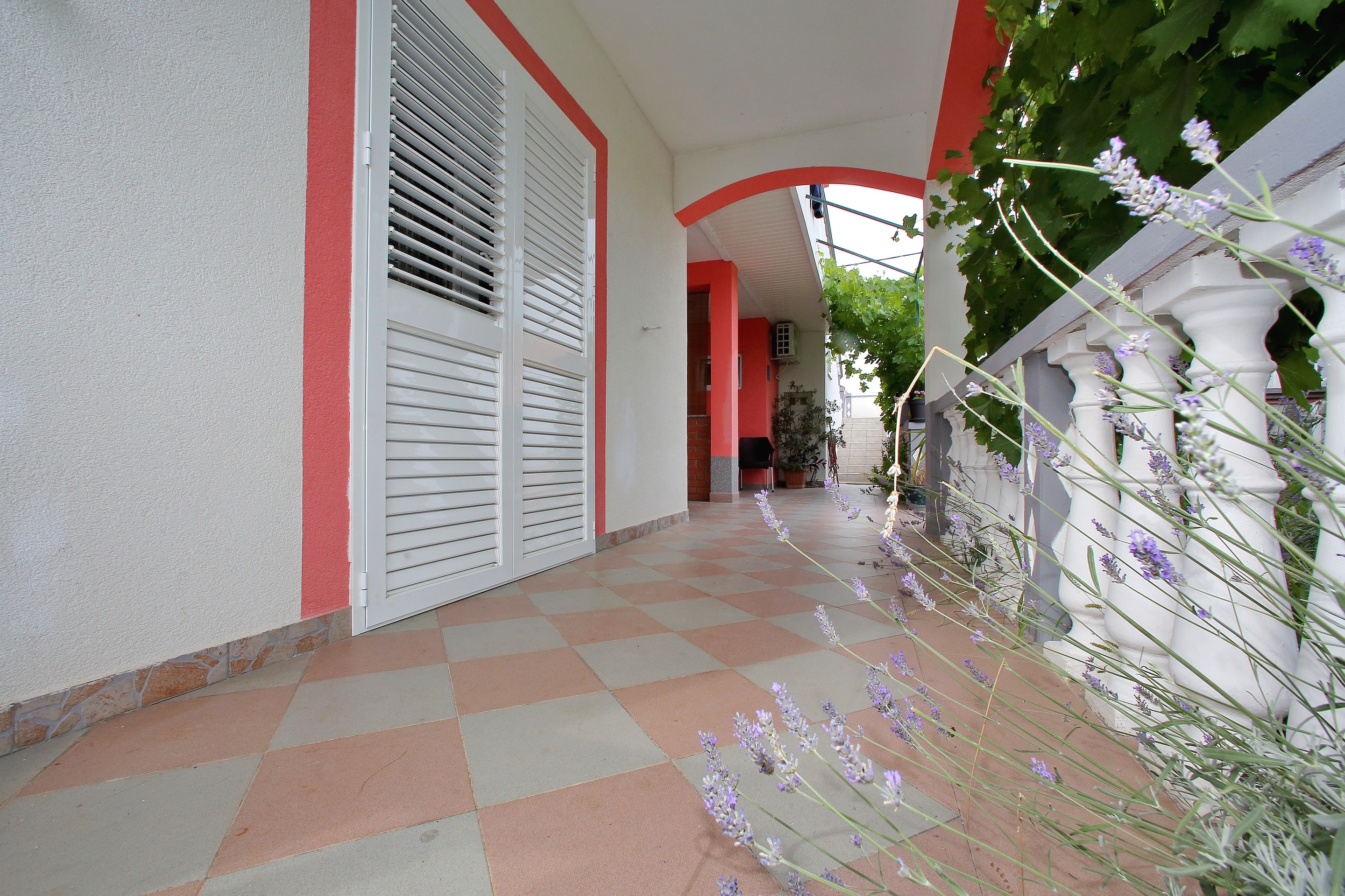 Two bedroom apartment with terrace Bibinje, Zadar  A-b