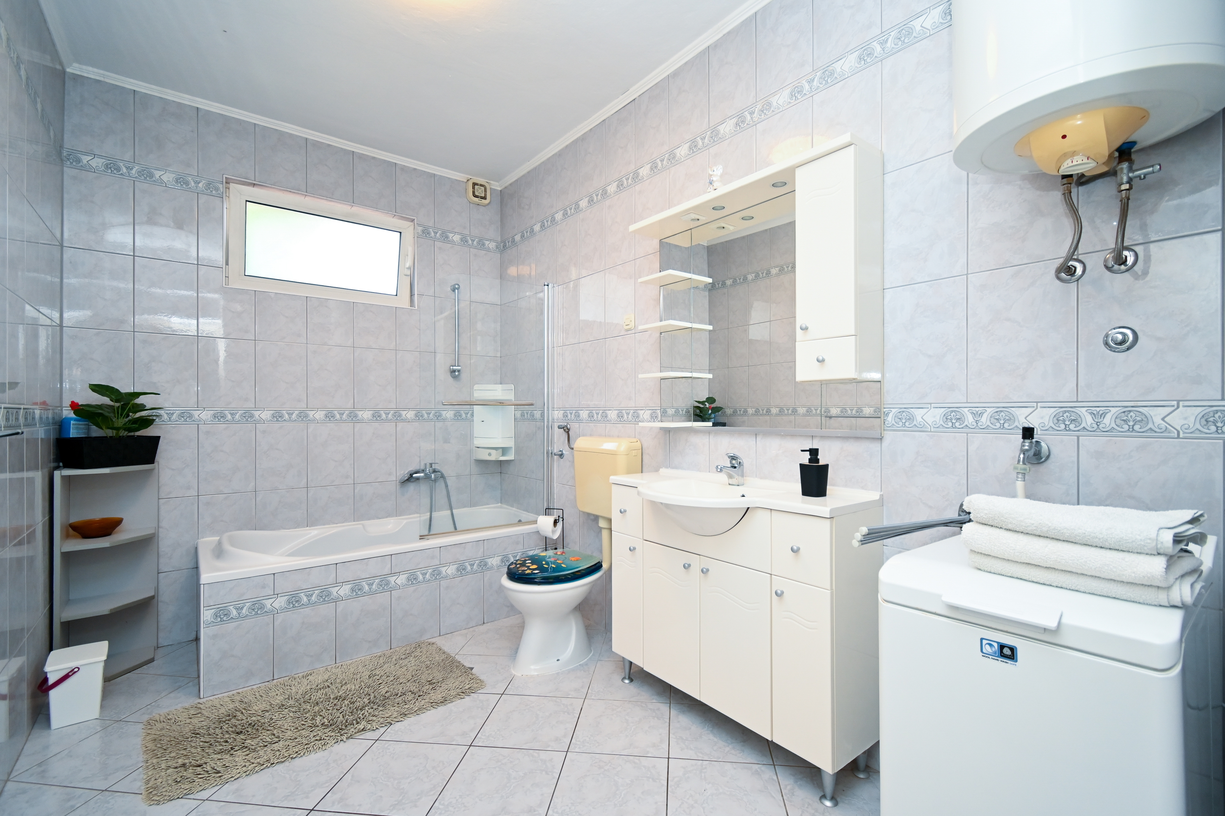 Two bedroom apartment with terrace Bibinje, Zadar  A-b