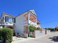 Bibinje, Zadar, Hébergement 18066 - Appartement avec une plage de galets.