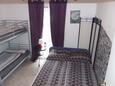 Bedroom 2 Vir - Lozice, Bedroom 2 in the house, (pet friendly) and WiFi.