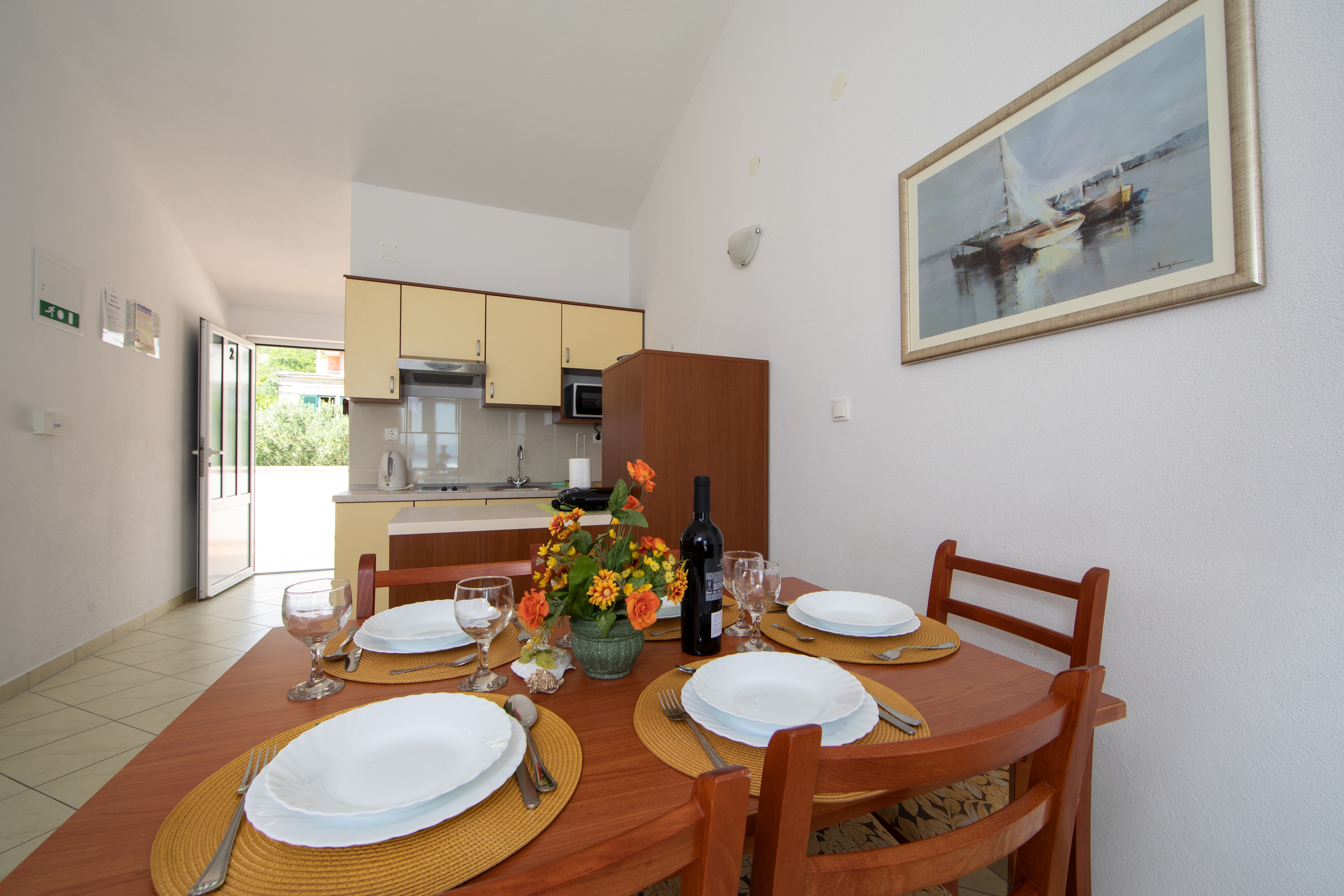 Top Makarska Igrane Top Makarska Igrane