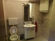 Ванная комната Jadranovo, Ванная комната в размещении типа apartment, Домашние животные допускаются и WiFi.