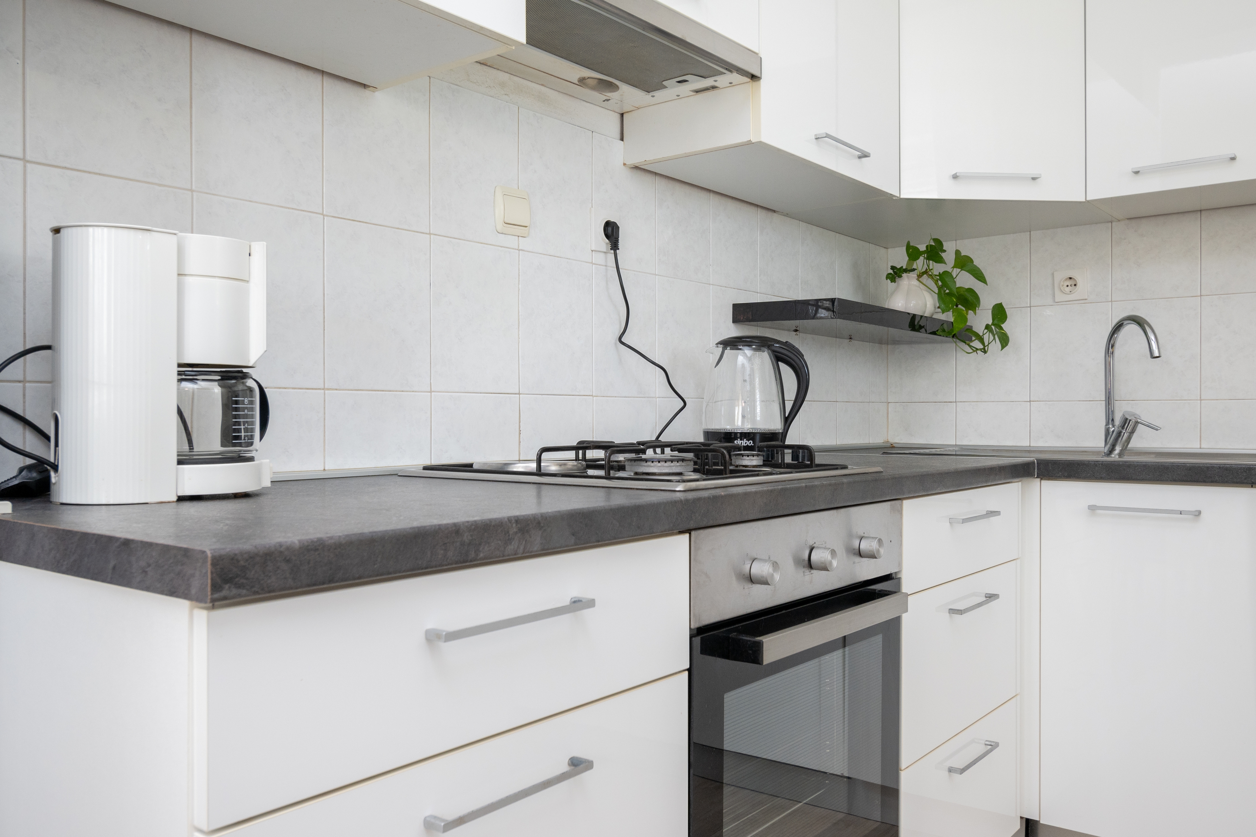 Three bedroom house with terrace and sea view Preko, Ugljan  K