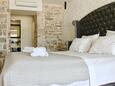 Bedroom Split, Bedroom in the room, air condition available and WiFi.