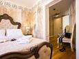 Bedroom Split, Bedroom in the room, air condition available and WiFi.