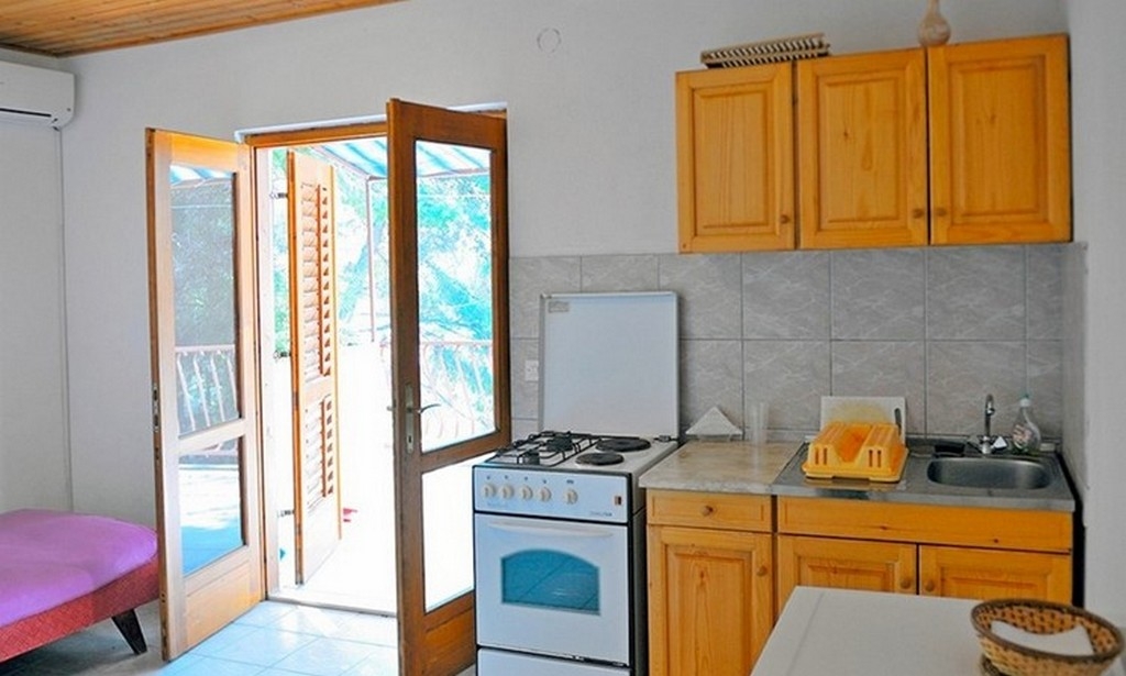 Top Hvar Ivan Dolac Top Hvar Ivan Dolac