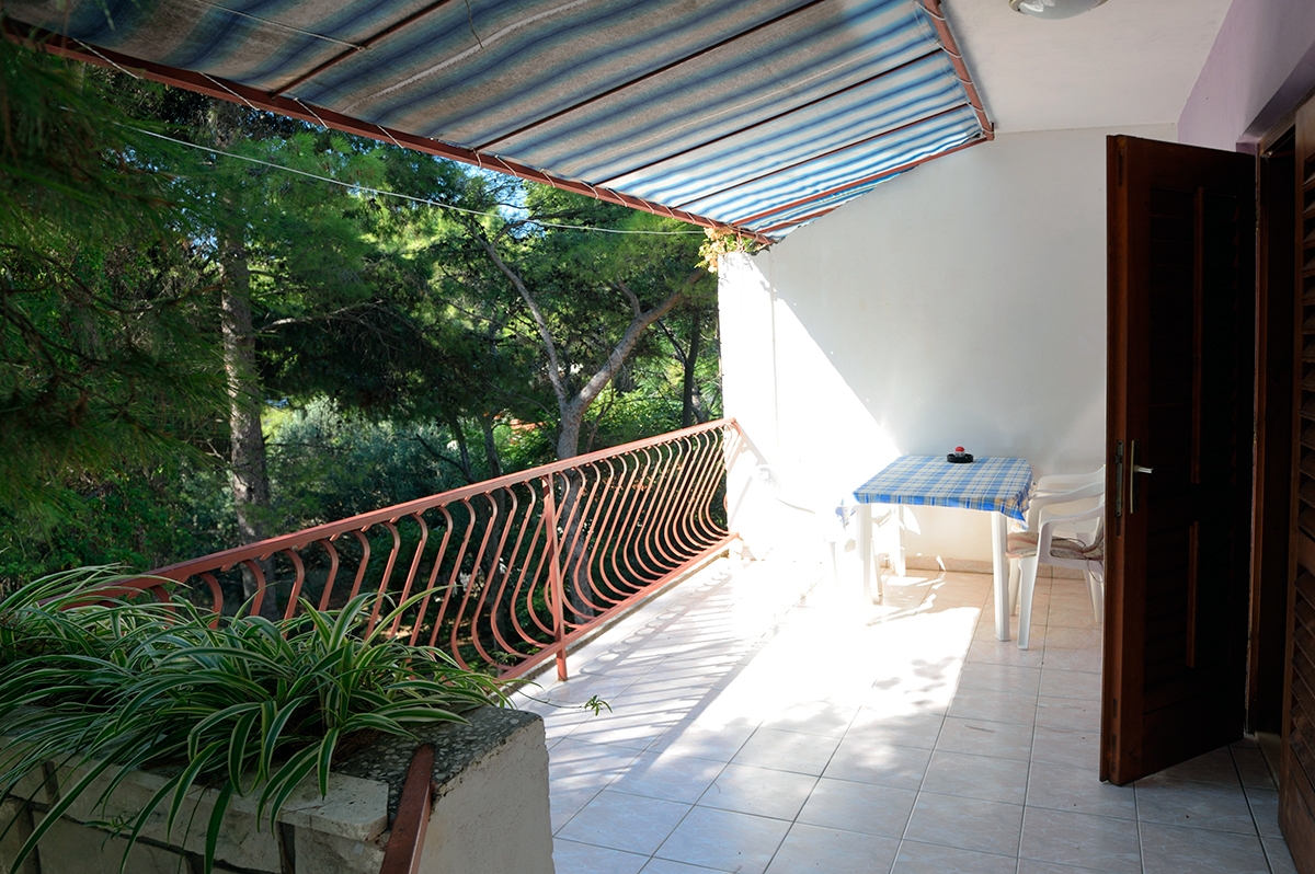 Top Hvar Ivan Dolac Top Hvar Ivan Dolac