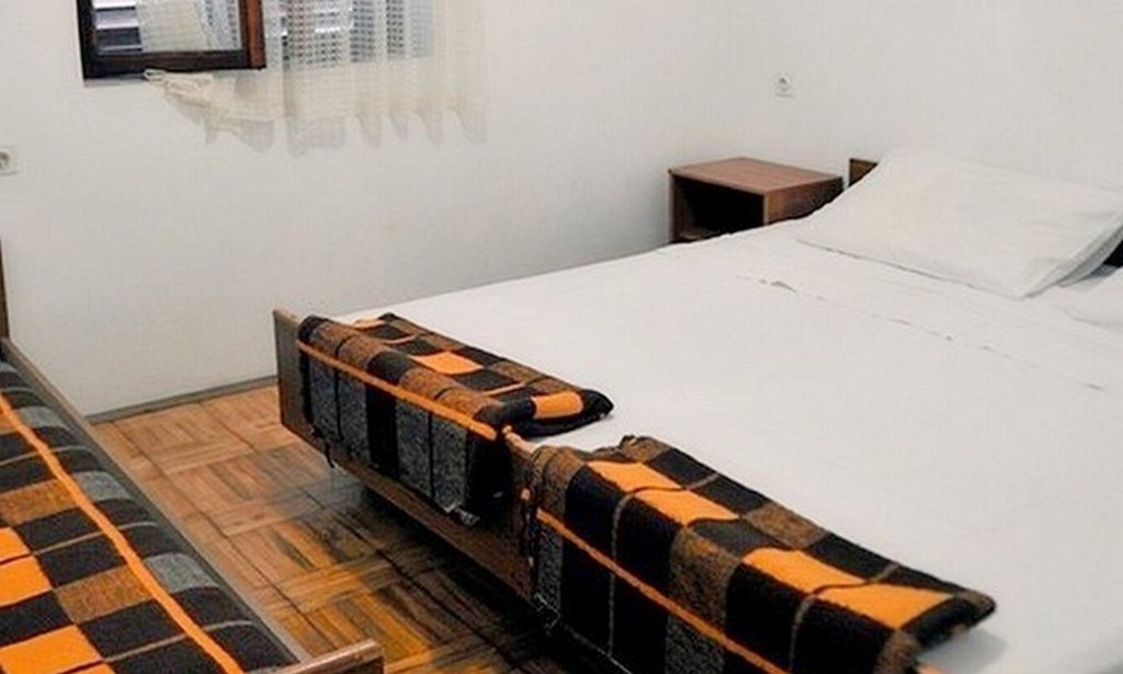 Top Hvar Ivan Dolac Top Hvar Ivan Dolac