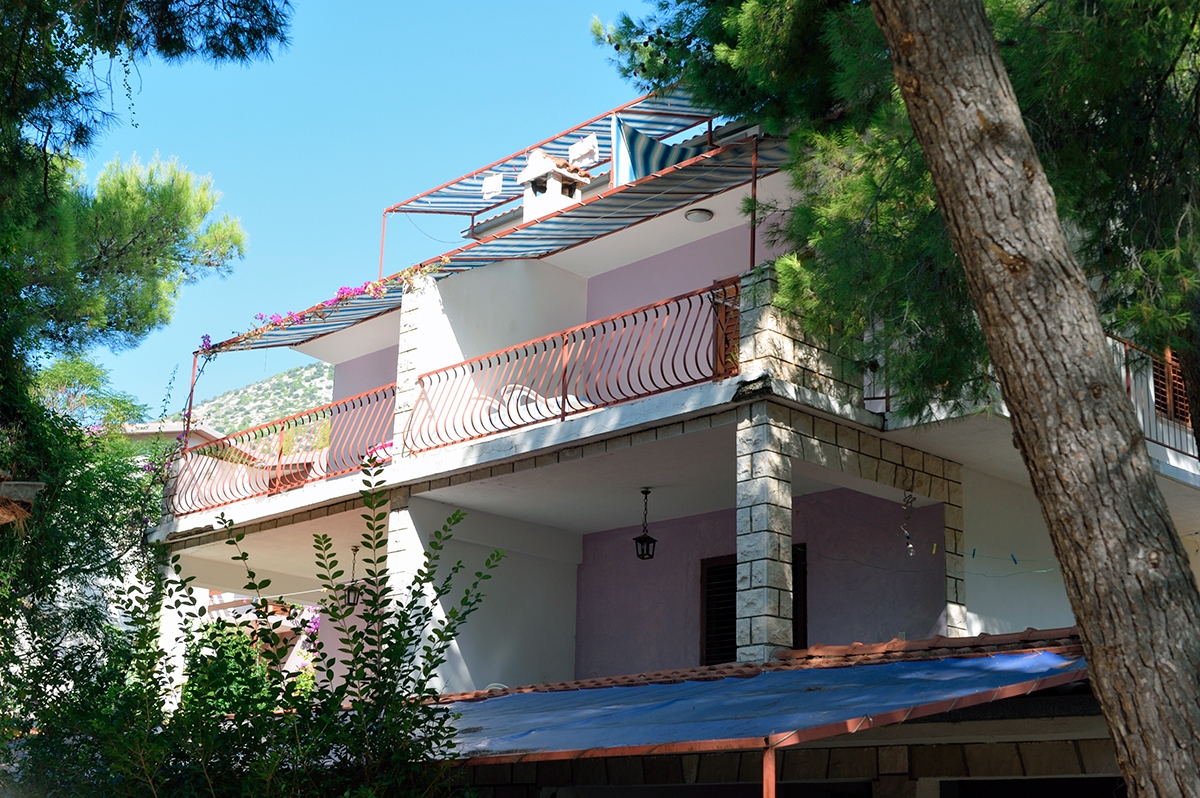 One bedroom apartment near beach Ivan Dolac, Hvar  A-d