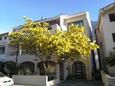 Apartments and Rooms Makarska (Makarska) - 18106