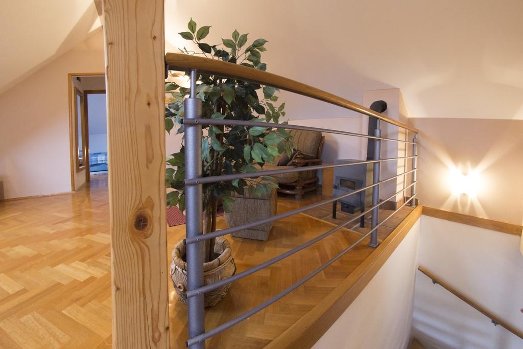 Two bedroom apartment with air-conditioning Otočac, Velebit  A-a