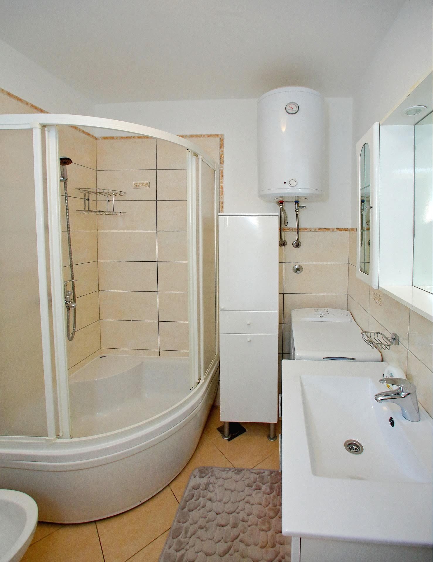 Two bedroom apartment with terrace Bibinje, Zadar  A-a