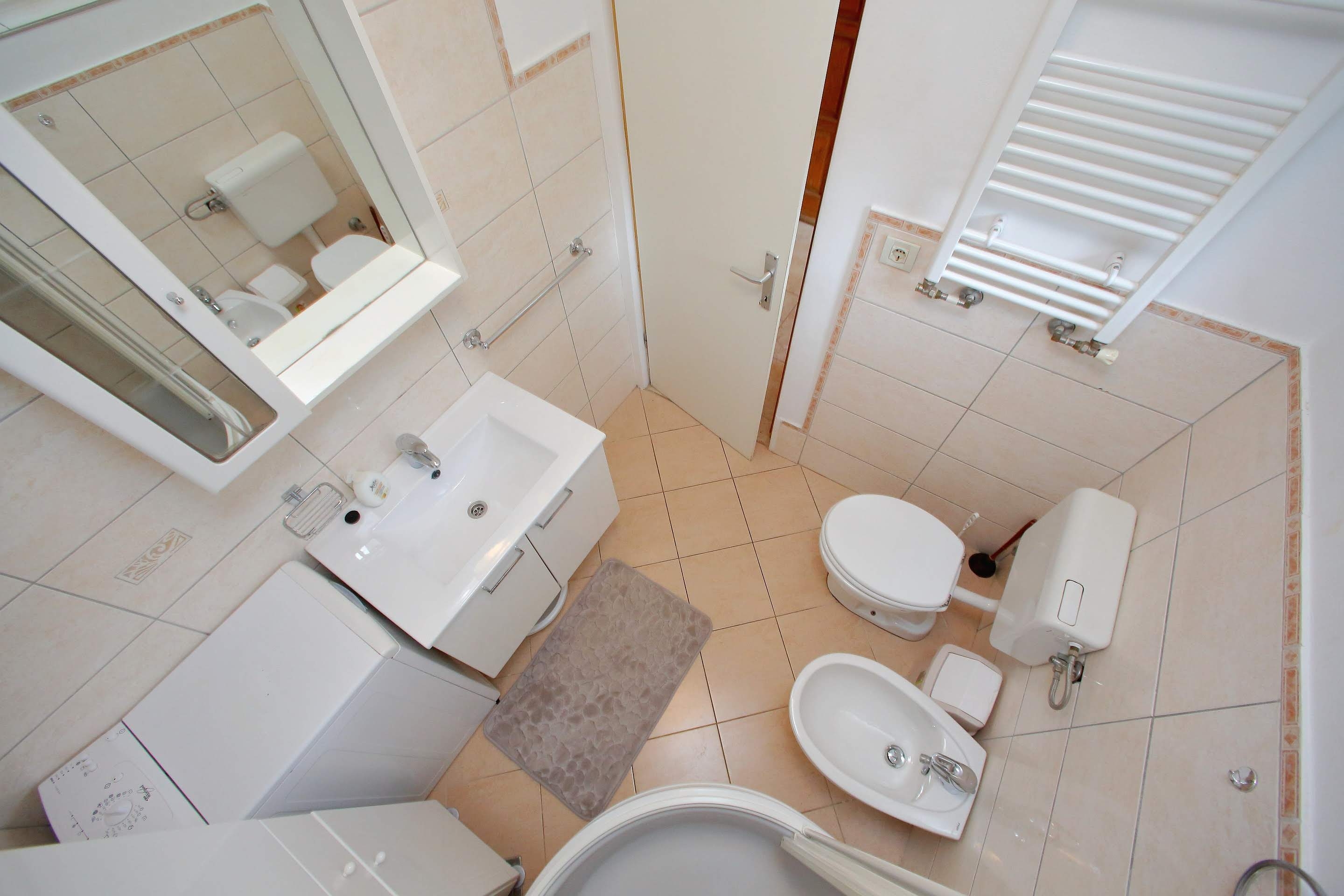 Two bedroom apartment with terrace Bibinje, Zadar  A-a