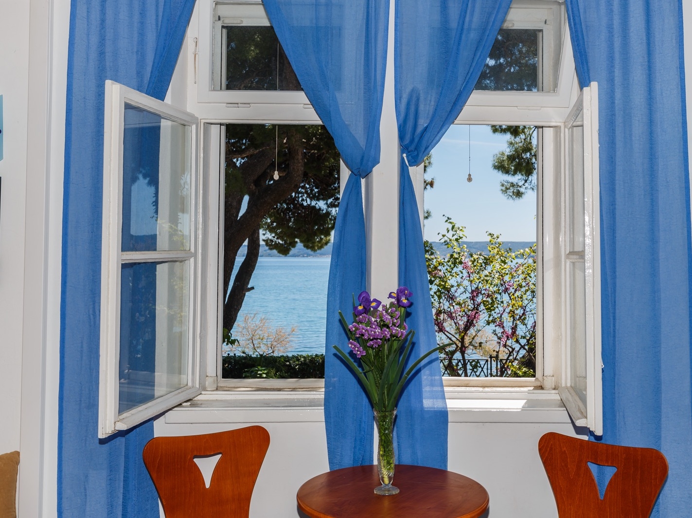 Four-bedroom apartment near beach Kaštel Stari, Kaštela (A-18114-a)