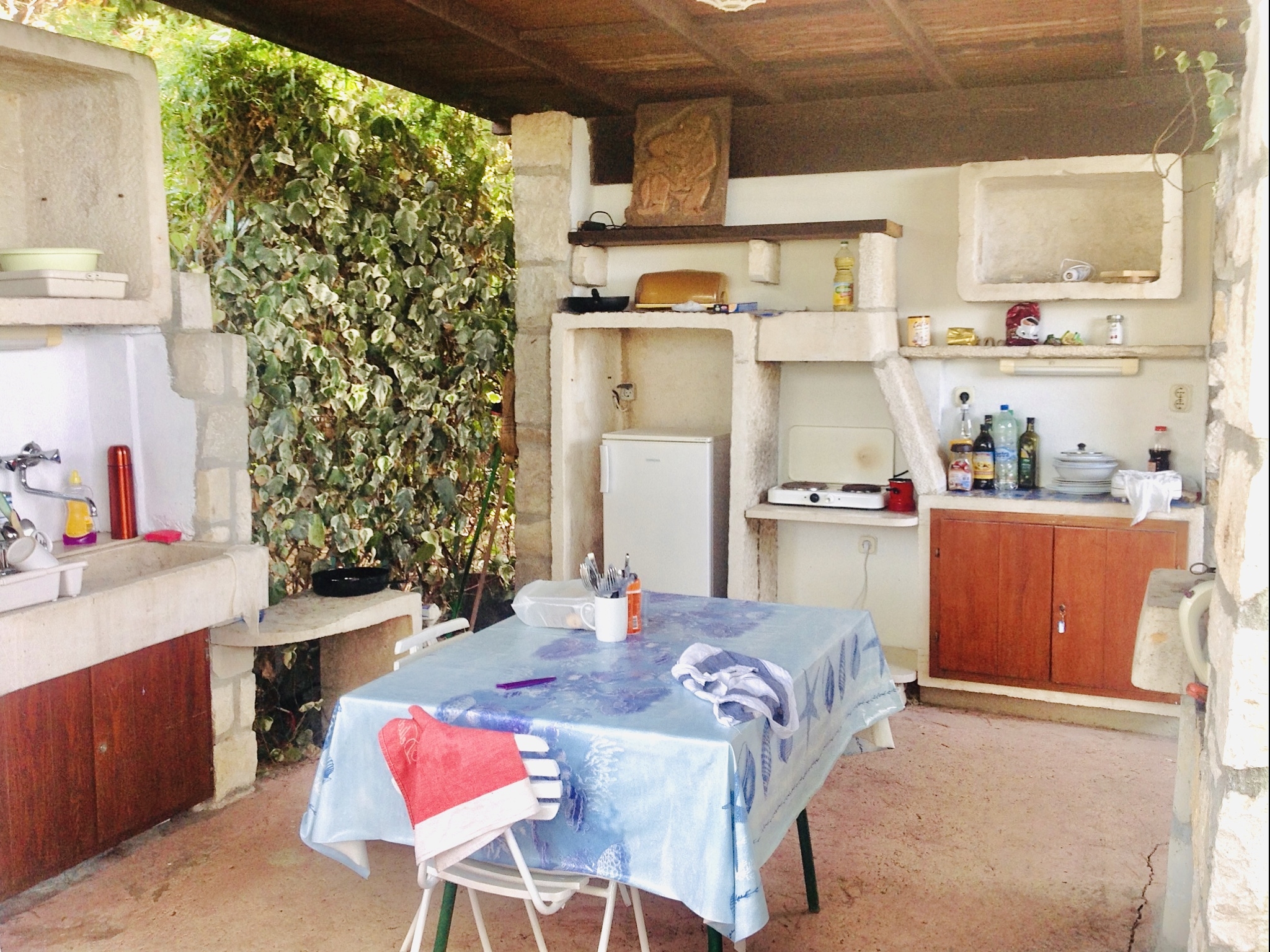 Comfortable and spacious apartment near beach Kaštel Stari, Kaštela  A-a