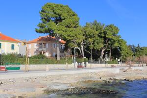 Familienferienwohnungen am Meer Kastel Stari, Kastela - 18114