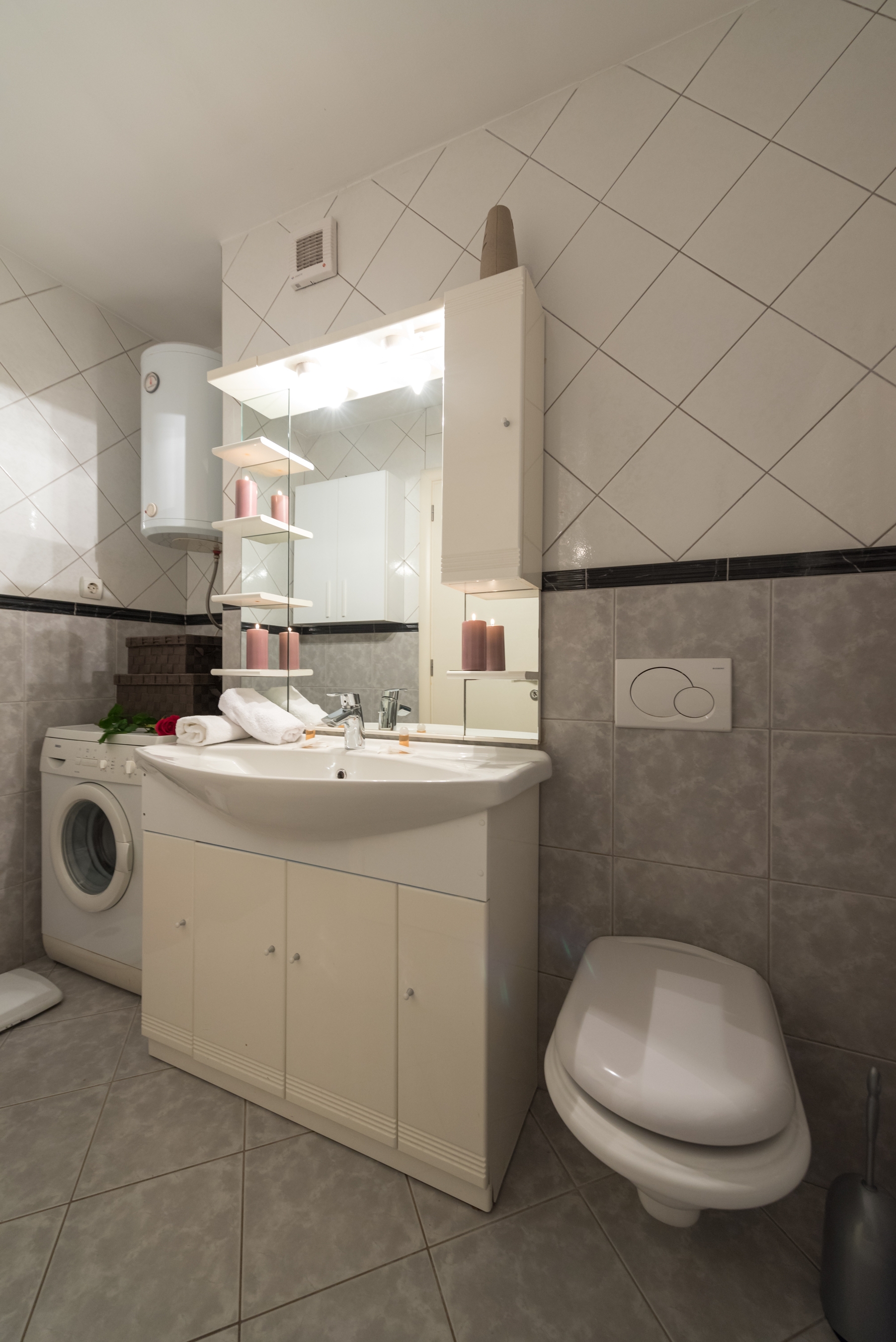 Three bedroom apartment with terrace Split  A-a