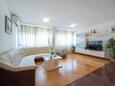 Living room Split, Living room in the apartment, air condition available and WiFi.