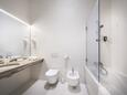 Badezimmer Novigrad, Badezimmer in folgender Unterkunftsart room, WiFi.