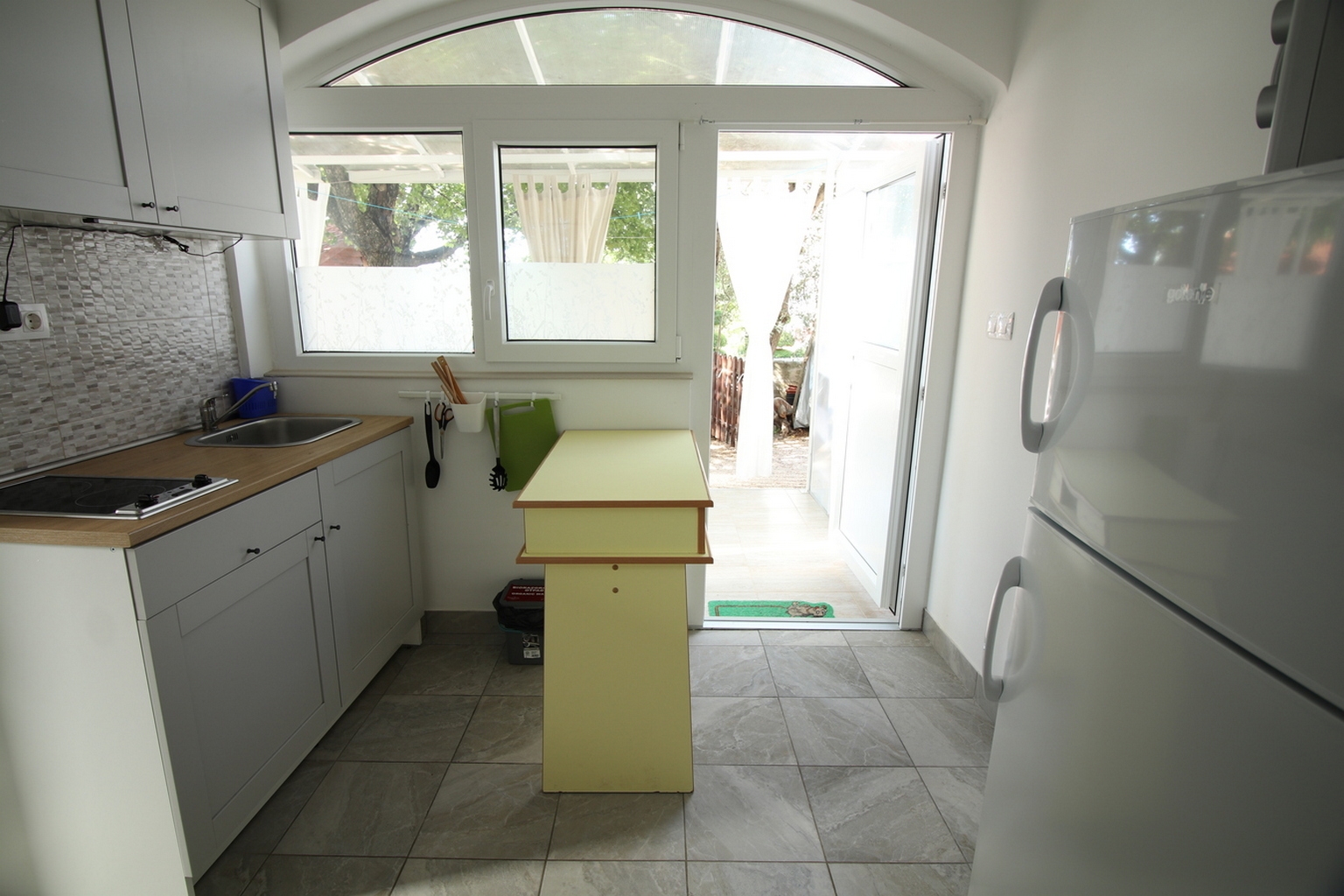 One bedroom apartment with terrace Sveti Vid, Krk (A-18139-b)