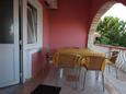 Vir, Terraza in the apartment, with a sea view, (pet friendly) y WiFi.