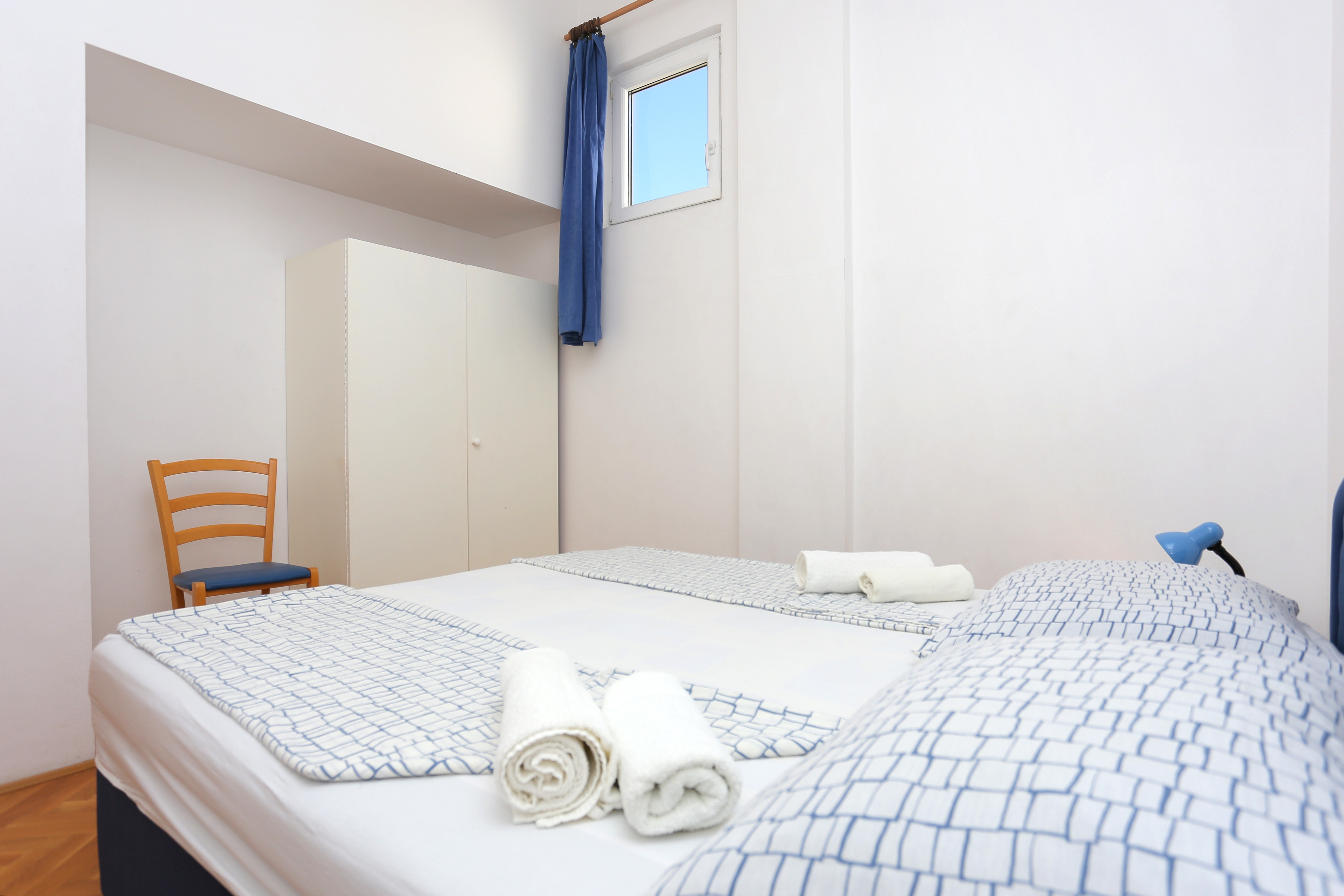 Two bedroom apartment with terrace and sea view Pisak, Omiš  A-a