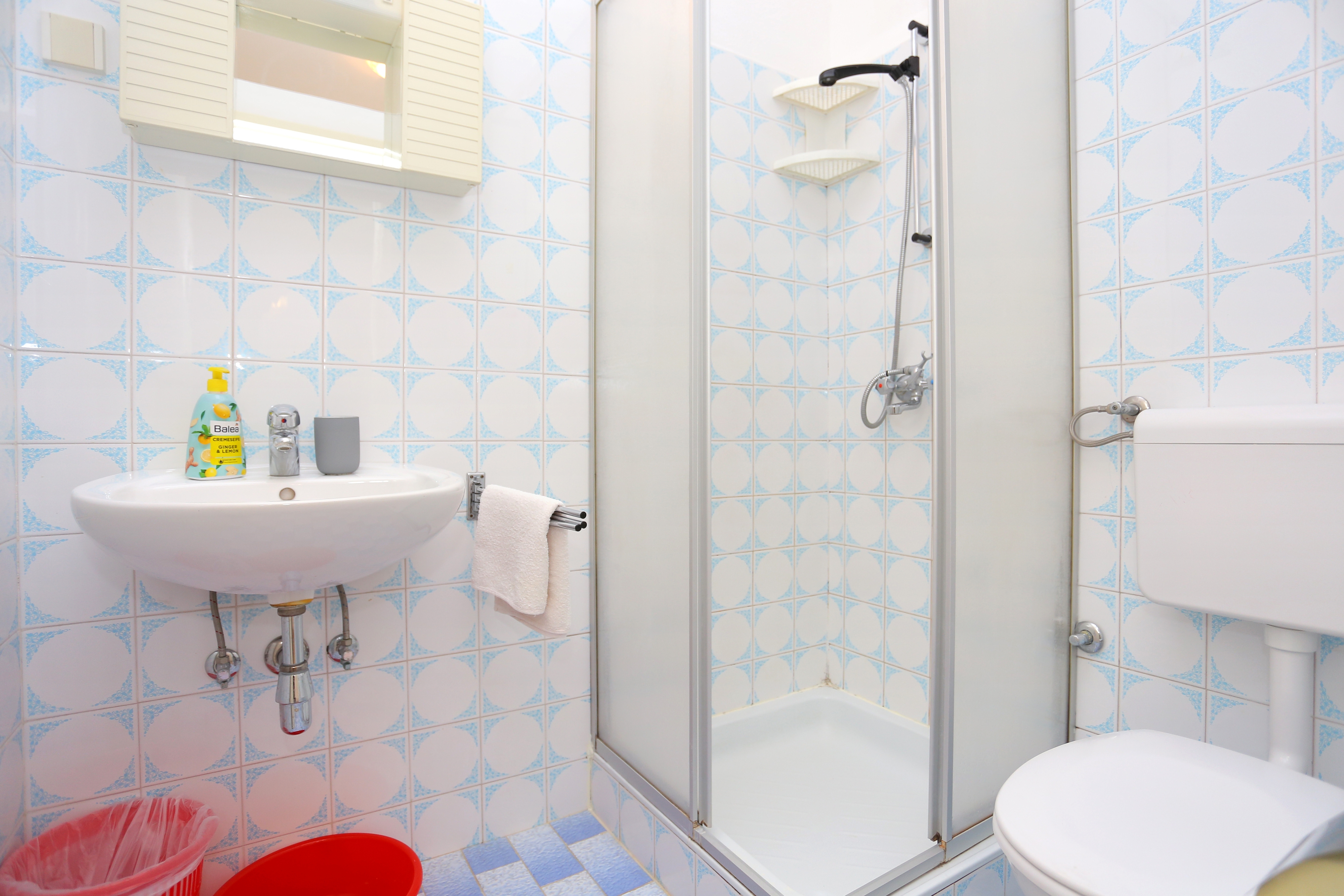 Three bedroom apartment with terrace and sea view Pisak, Omiš  A-b