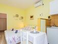 Bedroom 3 Pisak, Bedroom 3 in the apartment, air condition available and WiFi.