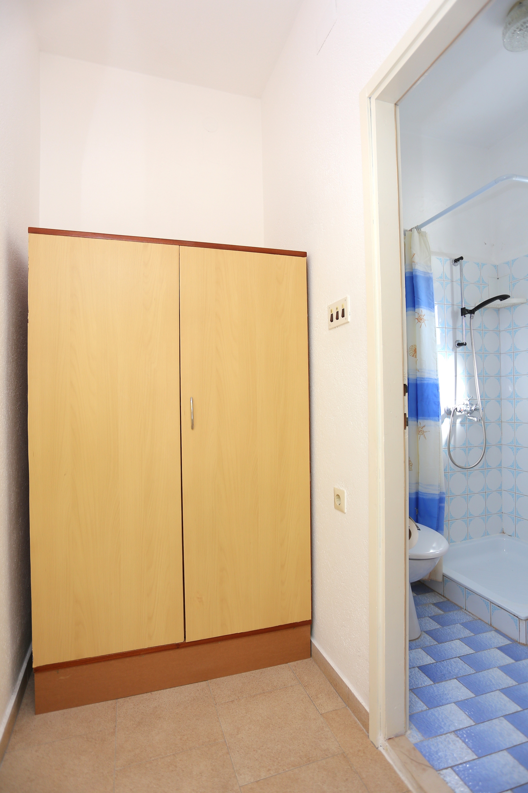 Three bedroom apartment with terrace and sea view Pisak, Omiš  A-b