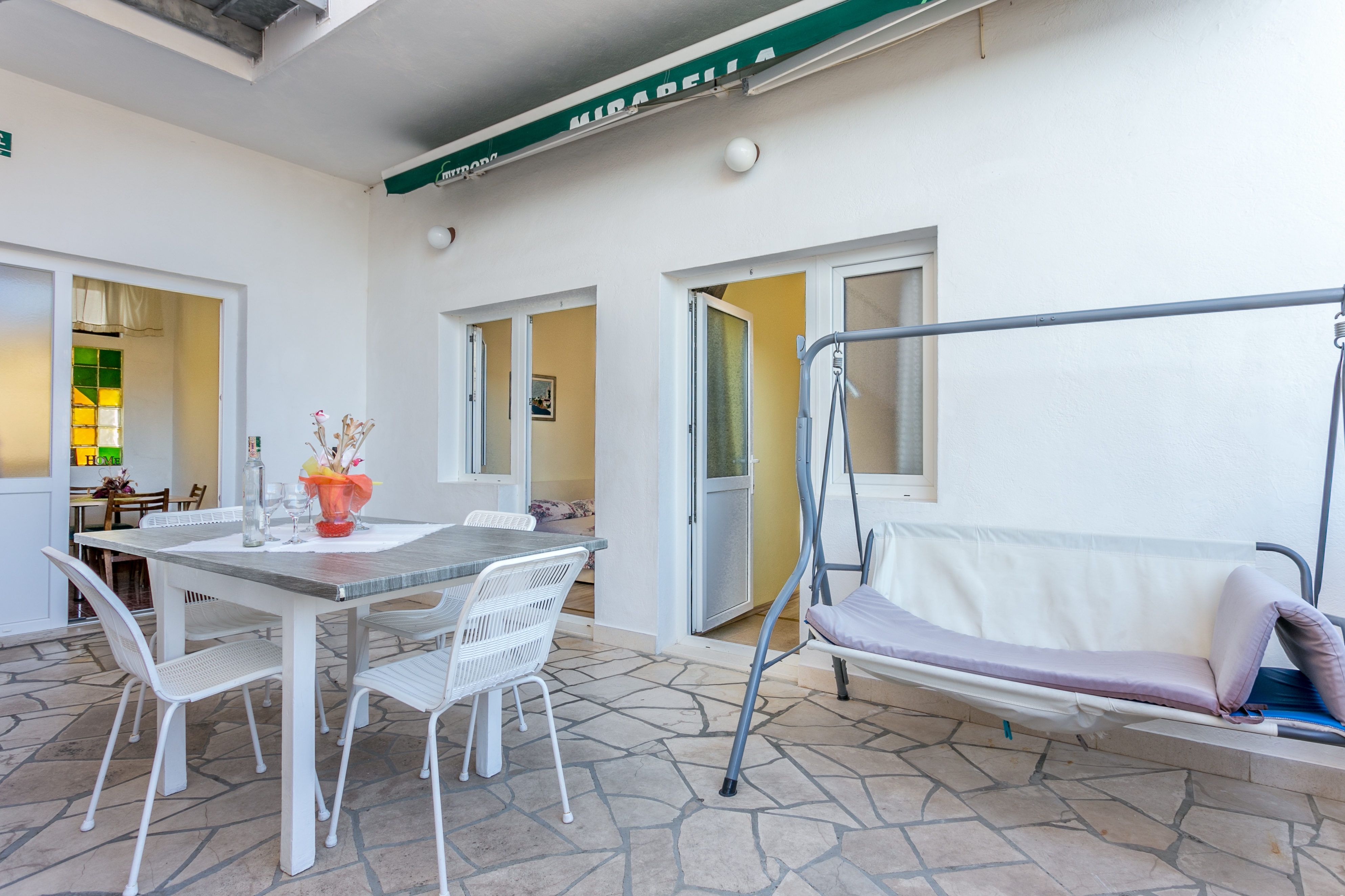 Three bedroom apartment with terrace and sea view Pisak, Omiš  A-b