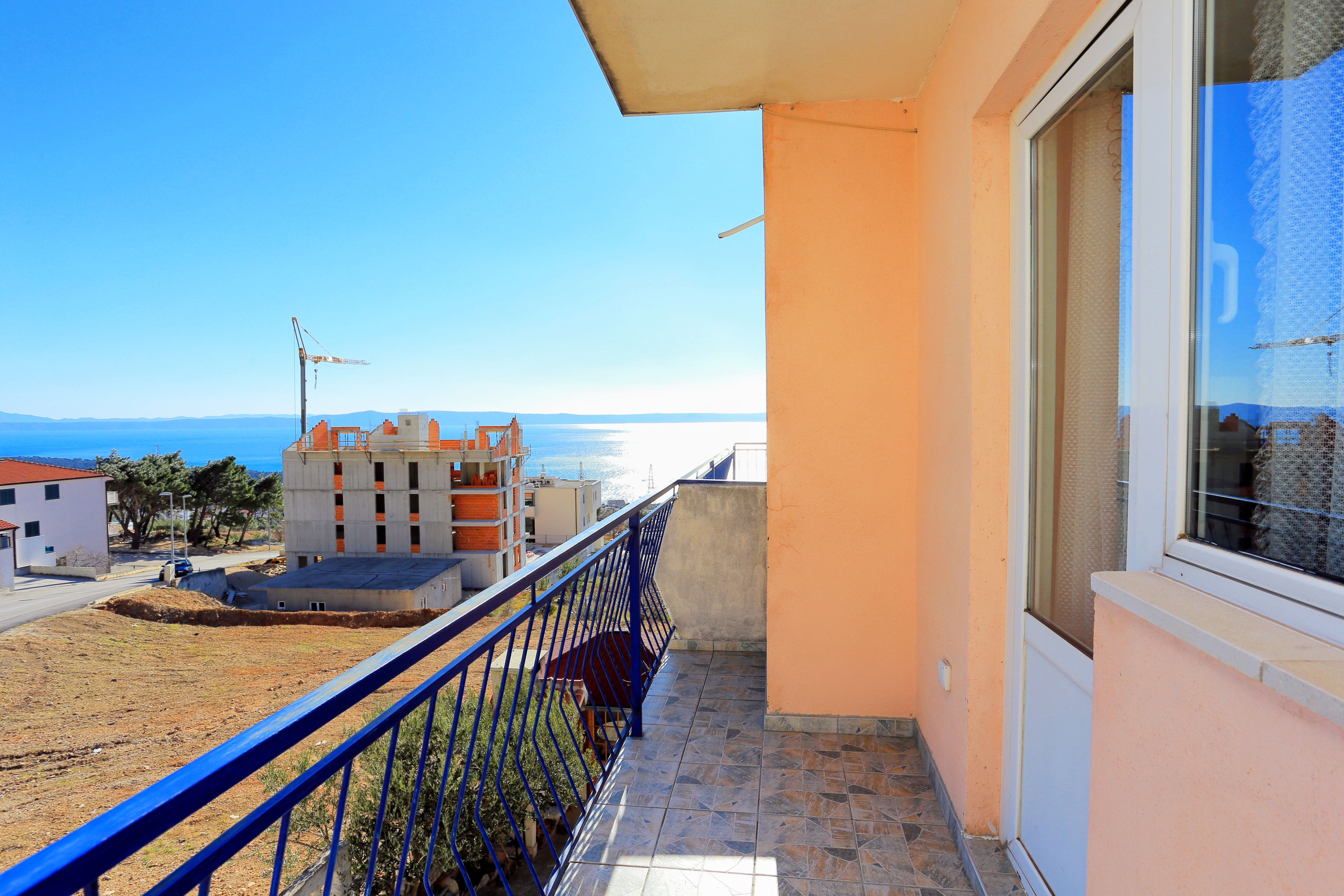 One bedroom apartment with balcony and sea view Makarska  A-a