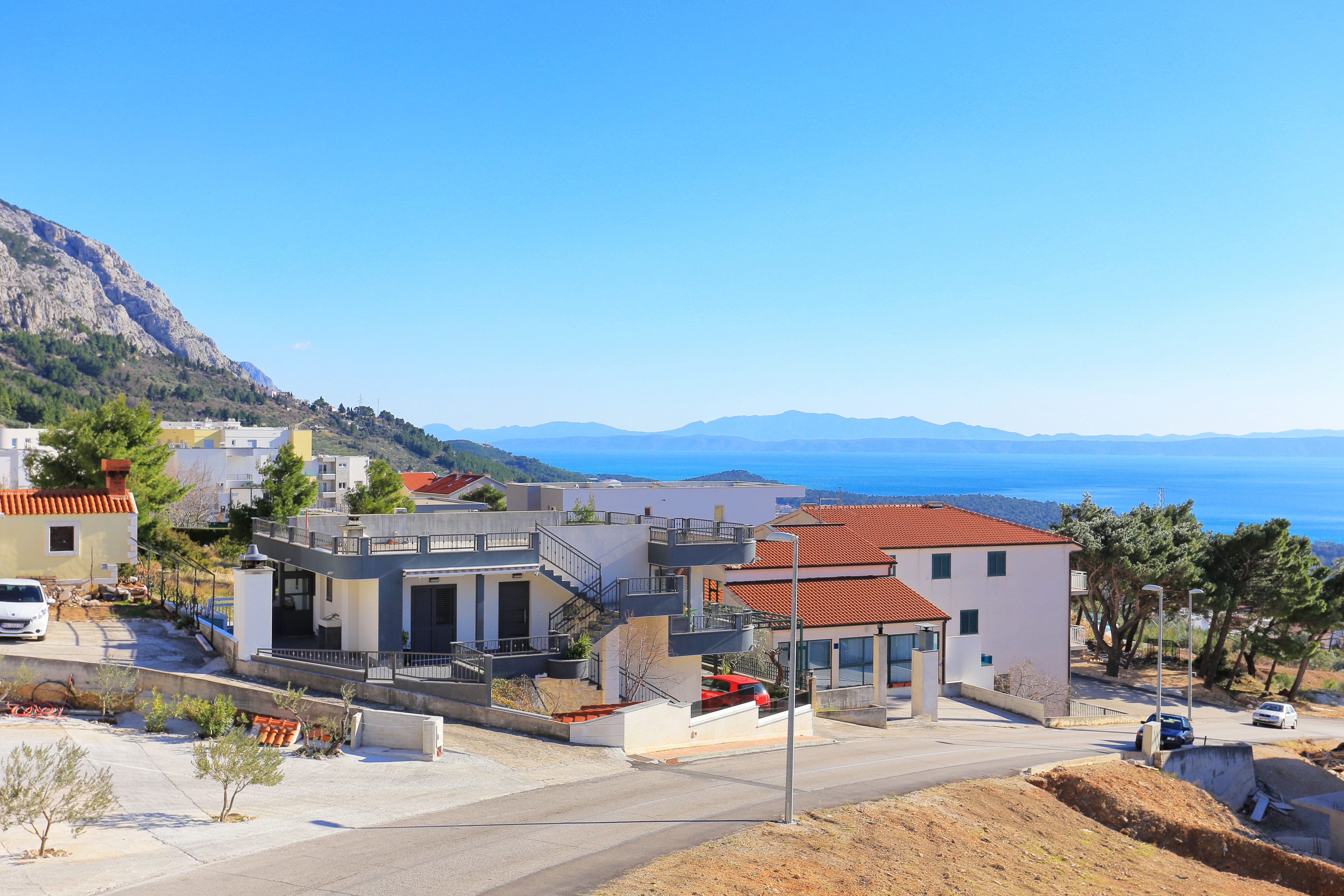 One bedroom apartment with balcony and sea view Makarska  A-a