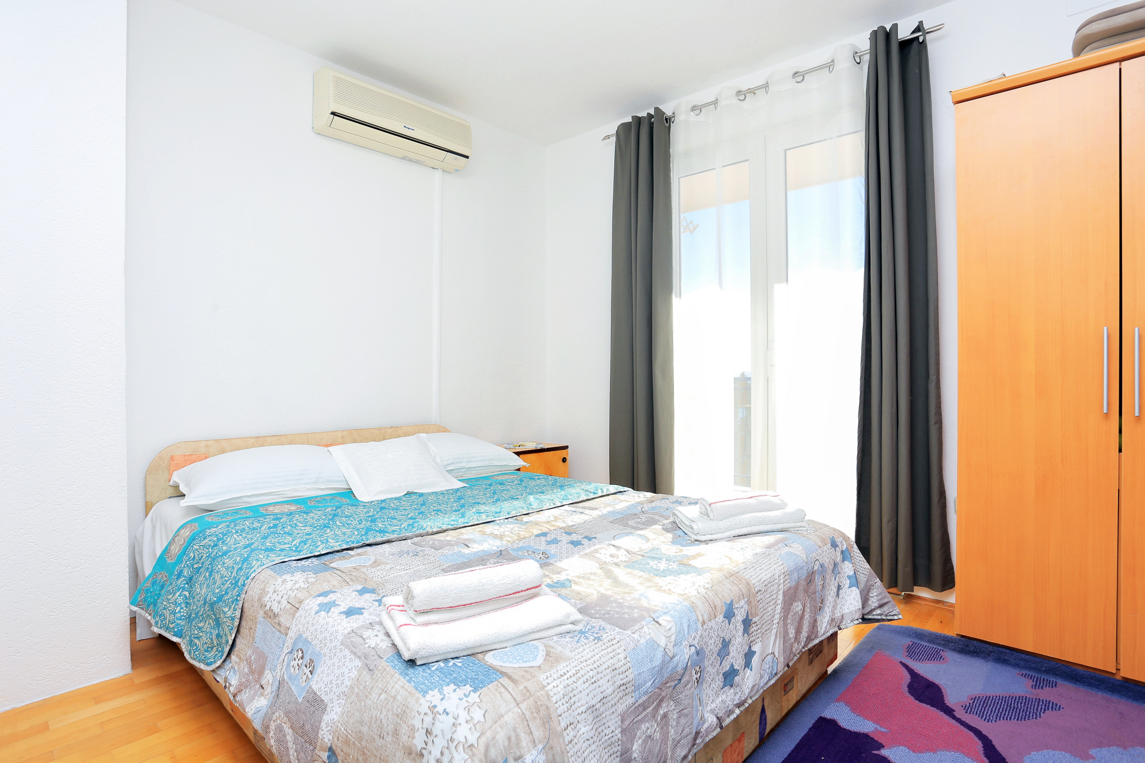 One bedroom apartment with balcony and sea view Makarska  A-a