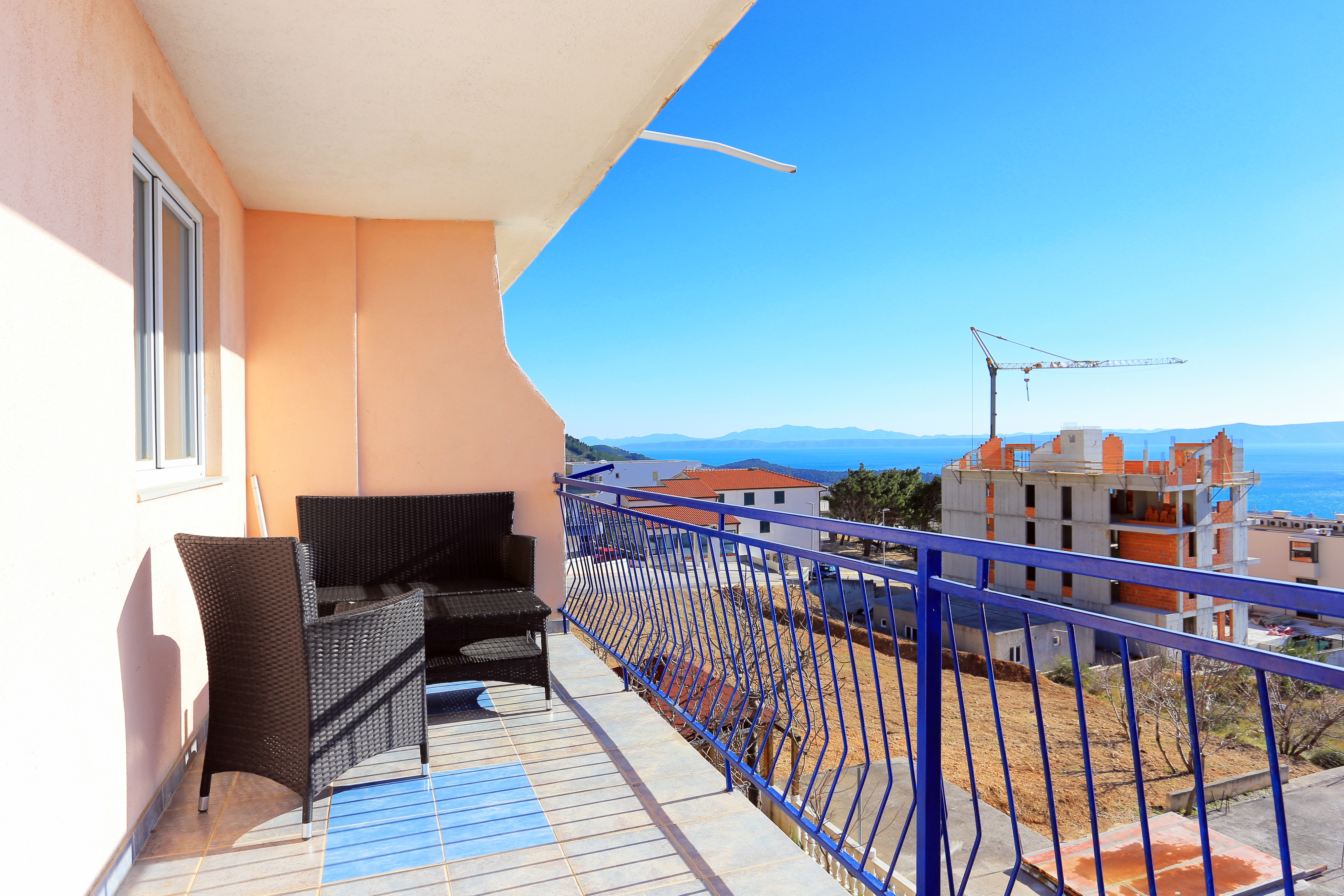 Studio flat with balcony and sea view Makarska  AS-a