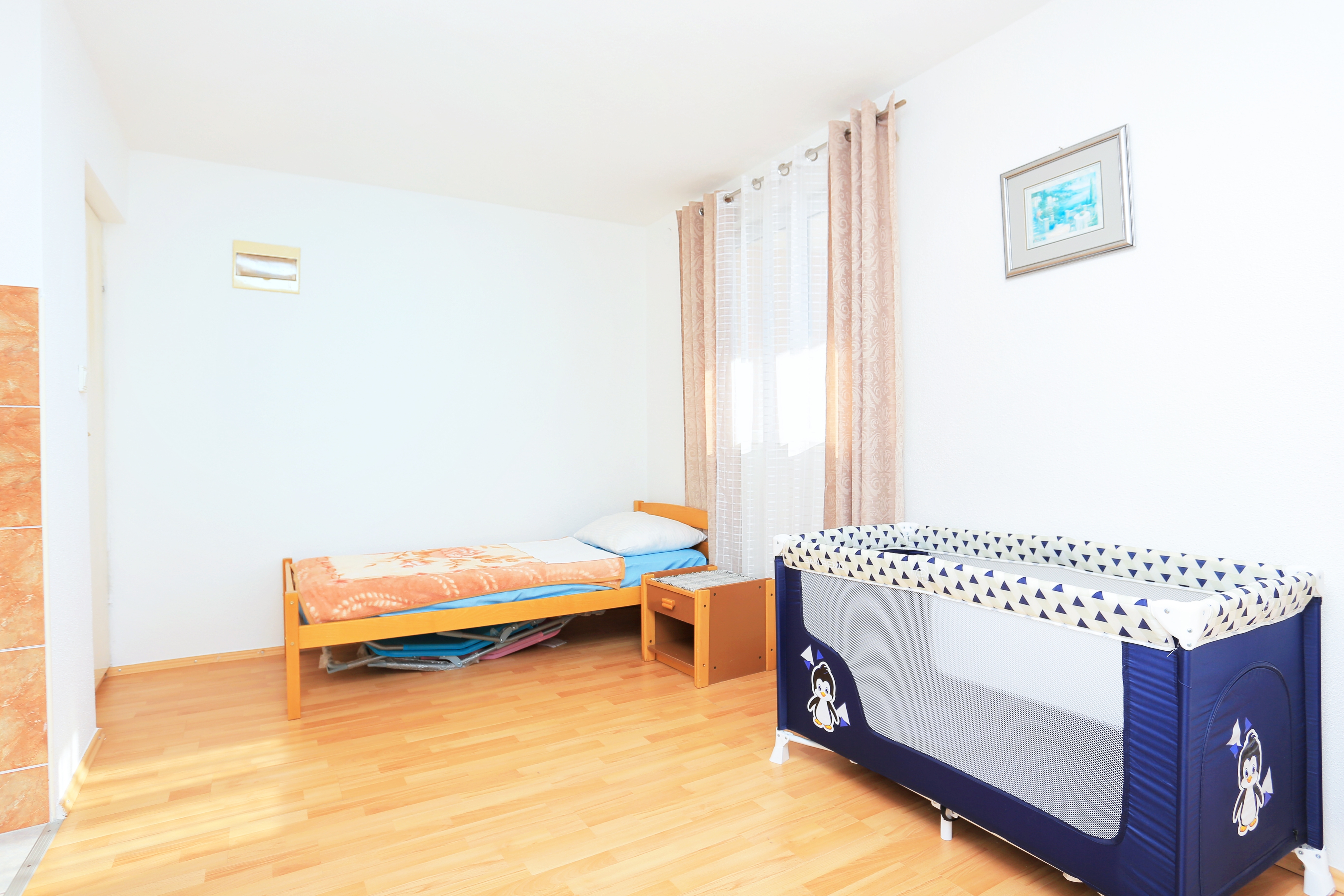 Studio flat with balcony and sea view Makarska  AS-a