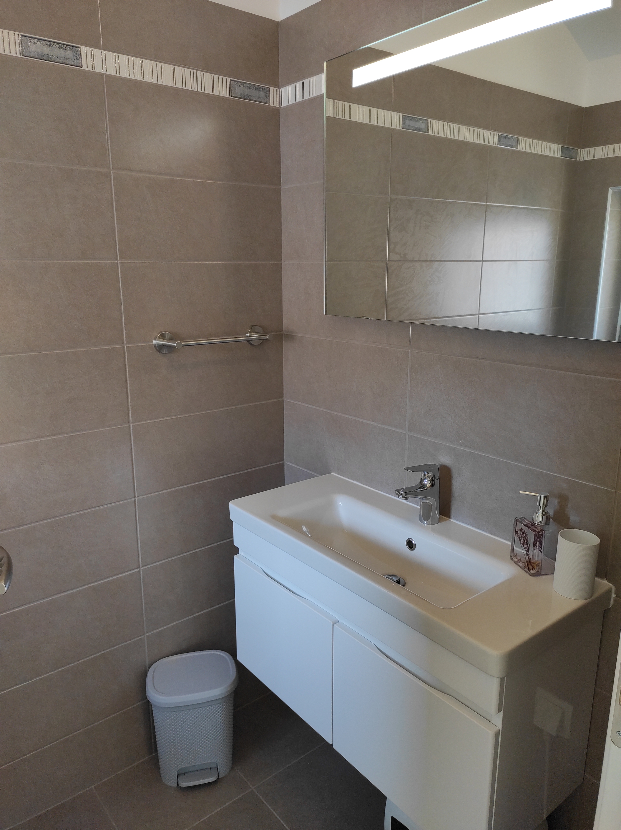 Three bedroom apartment with terrace Rijeka  A-b