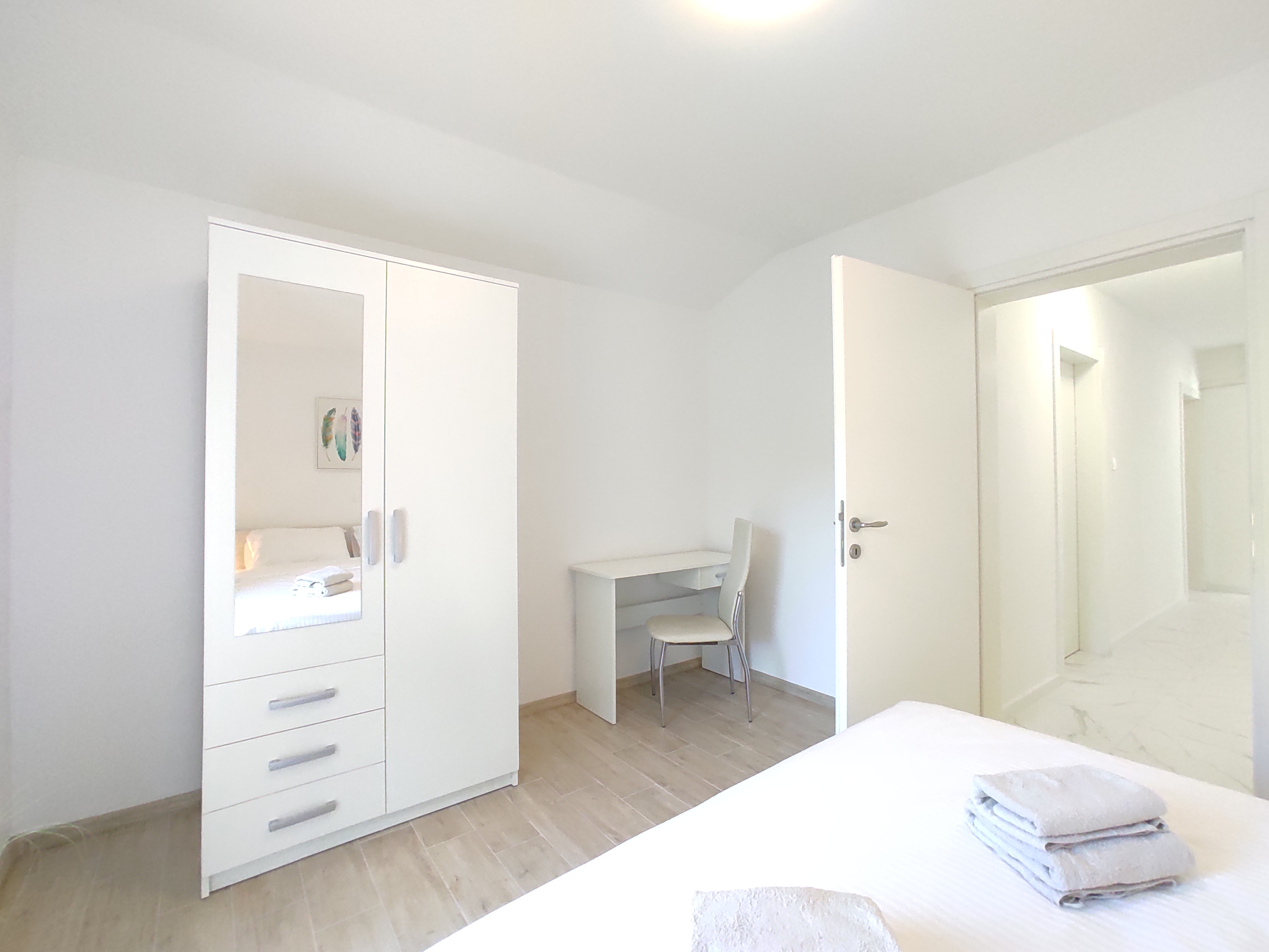 Three bedroom apartment with terrace Rijeka  A-b