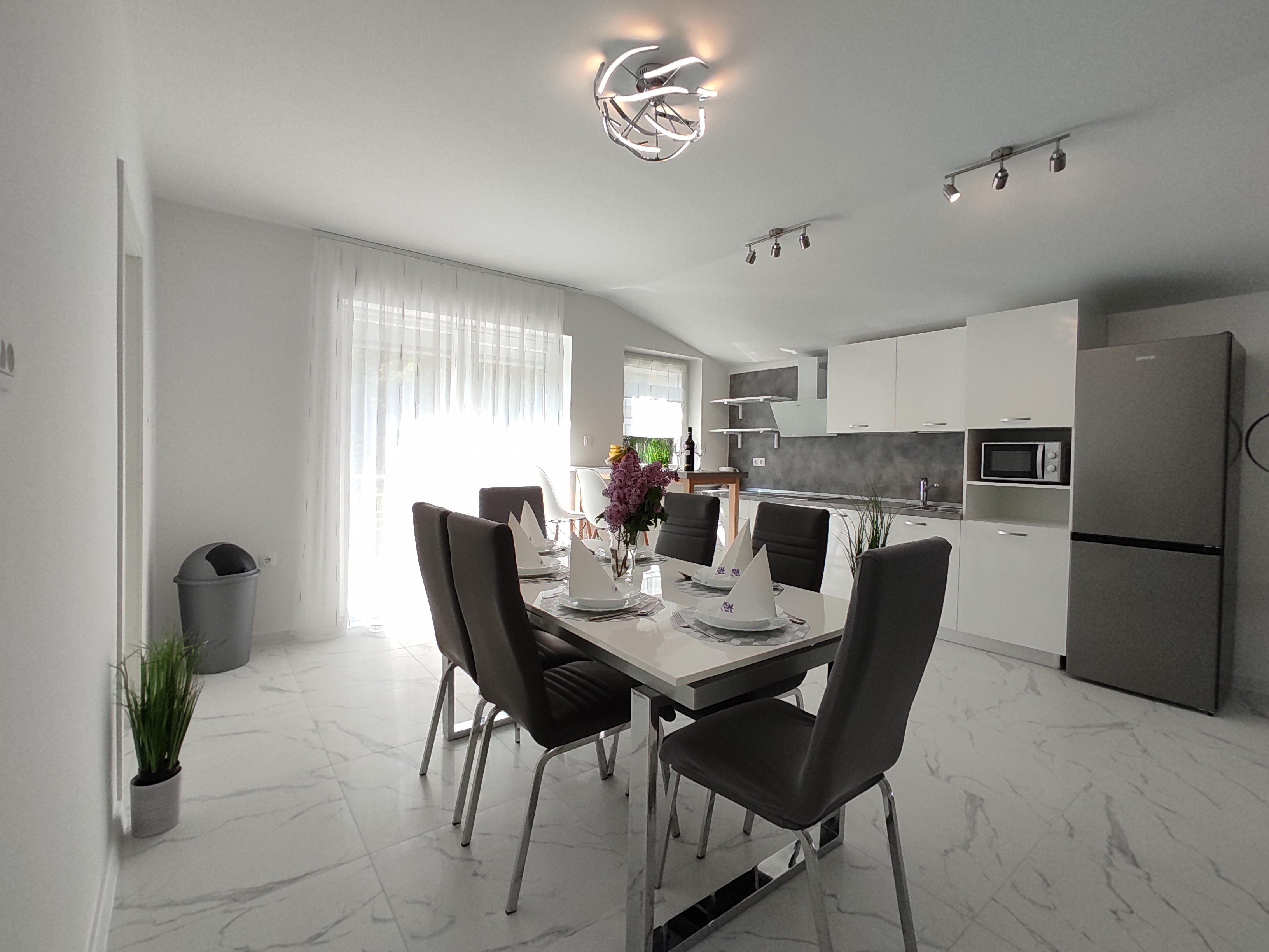 Three bedroom apartment with terrace Rijeka  A-b