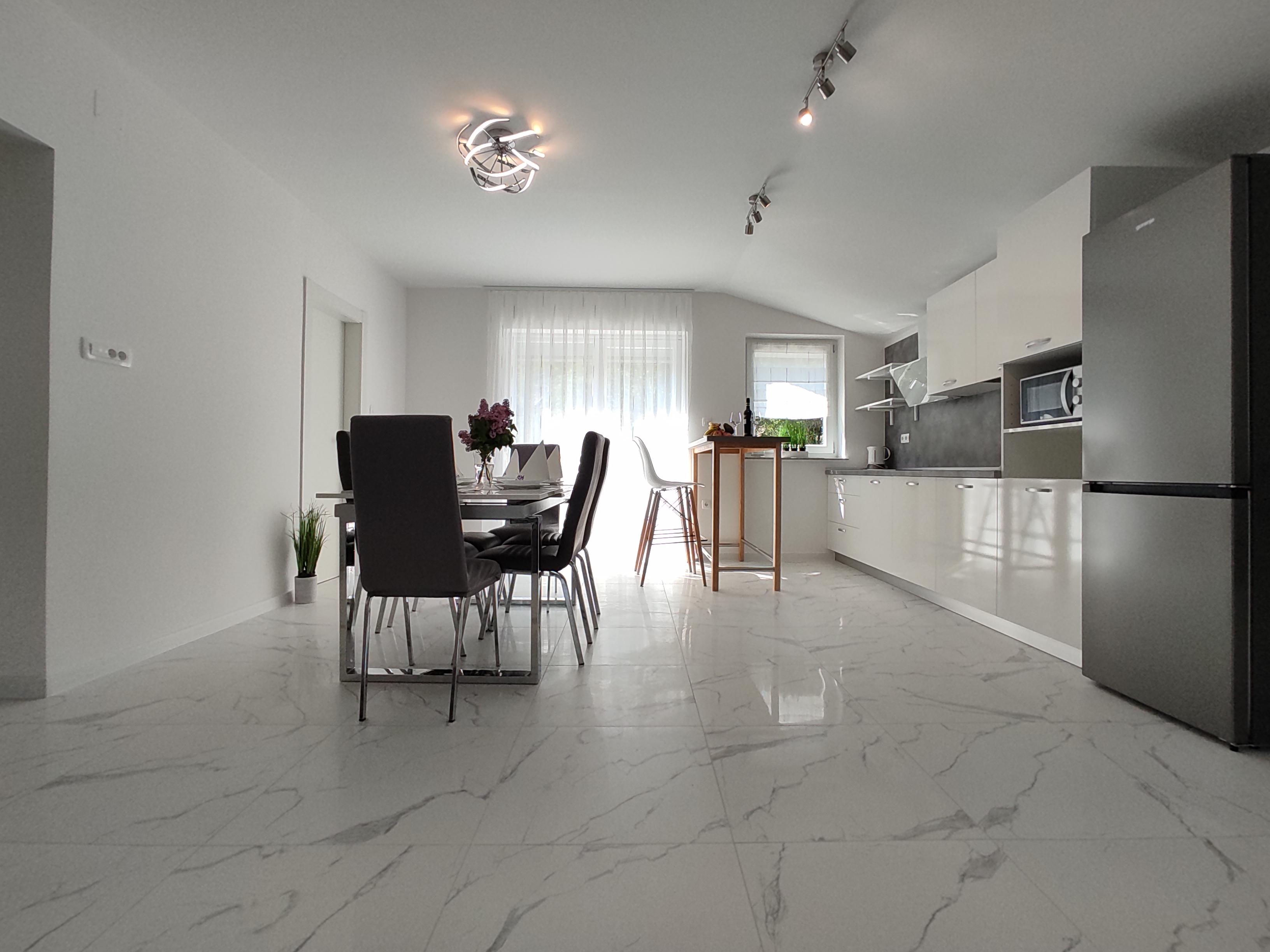 Three bedroom apartment with terrace Rijeka  A-b