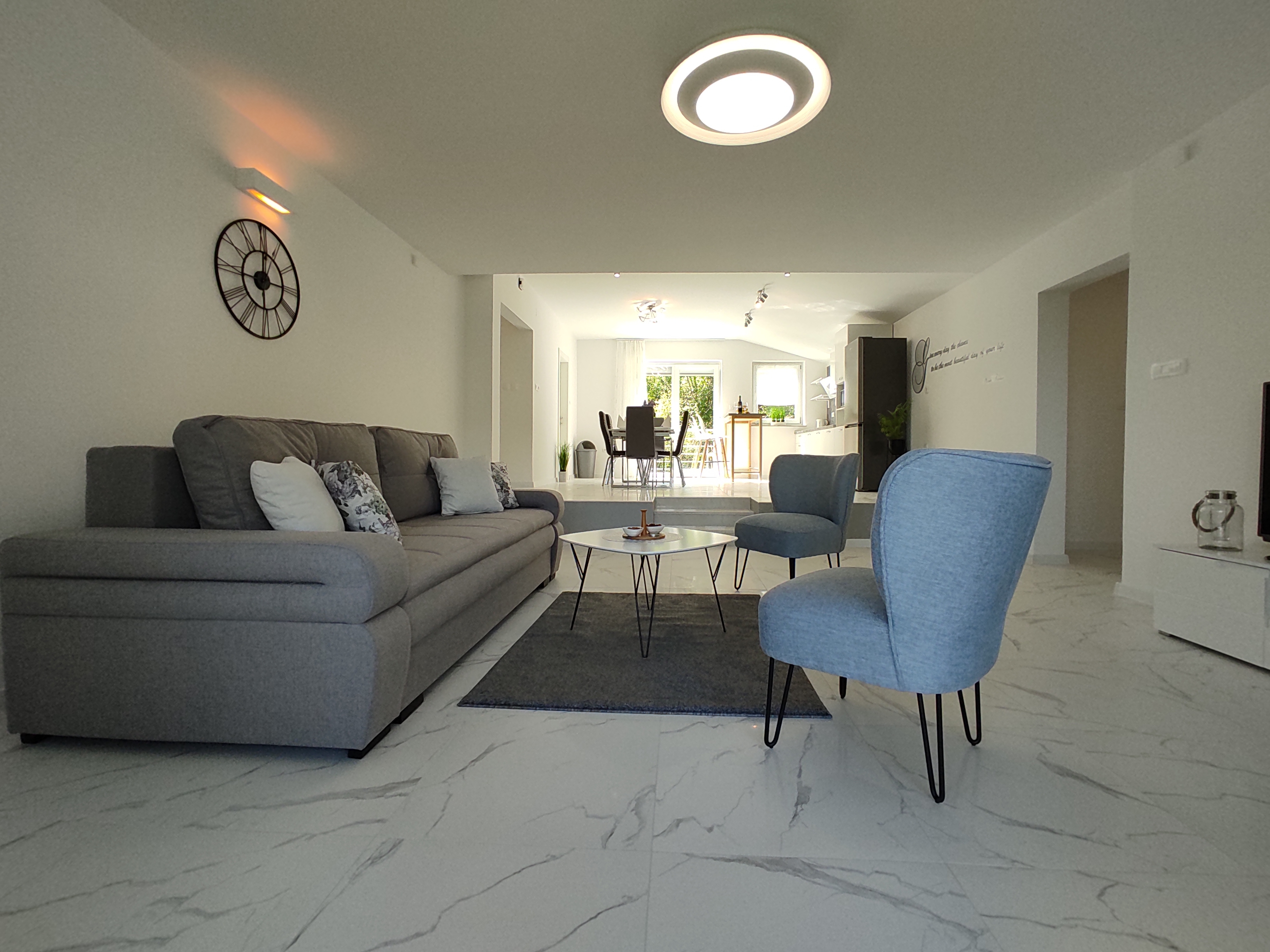 Three bedroom apartment with terrace Rijeka  A-b